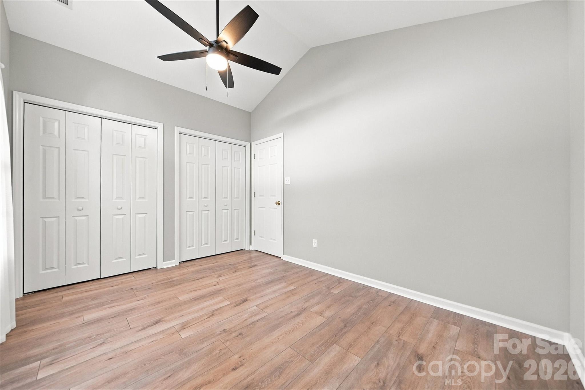 2556 23rd Street Drive NE — Hickory