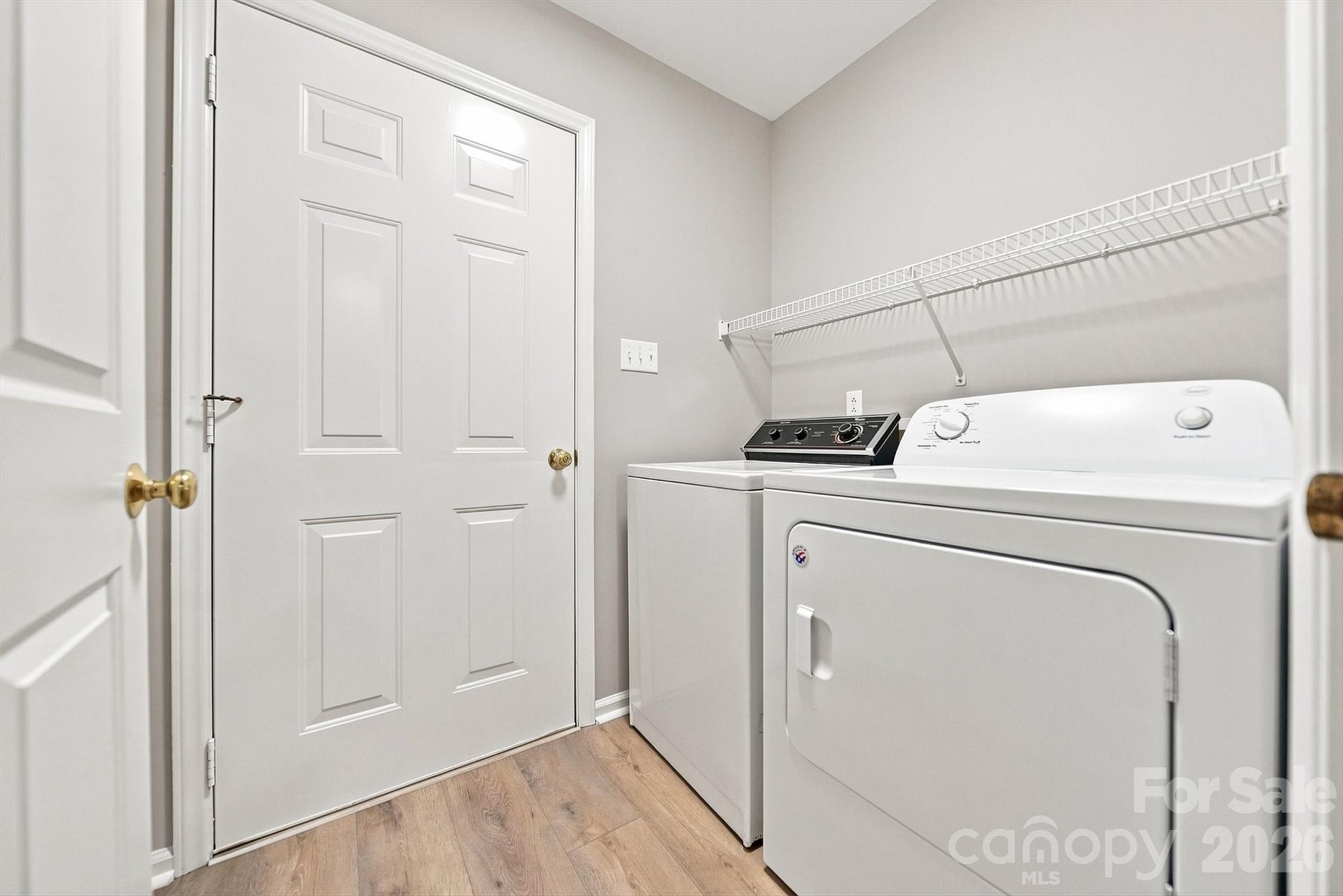 2556 23rd Street Drive NE — Hickory