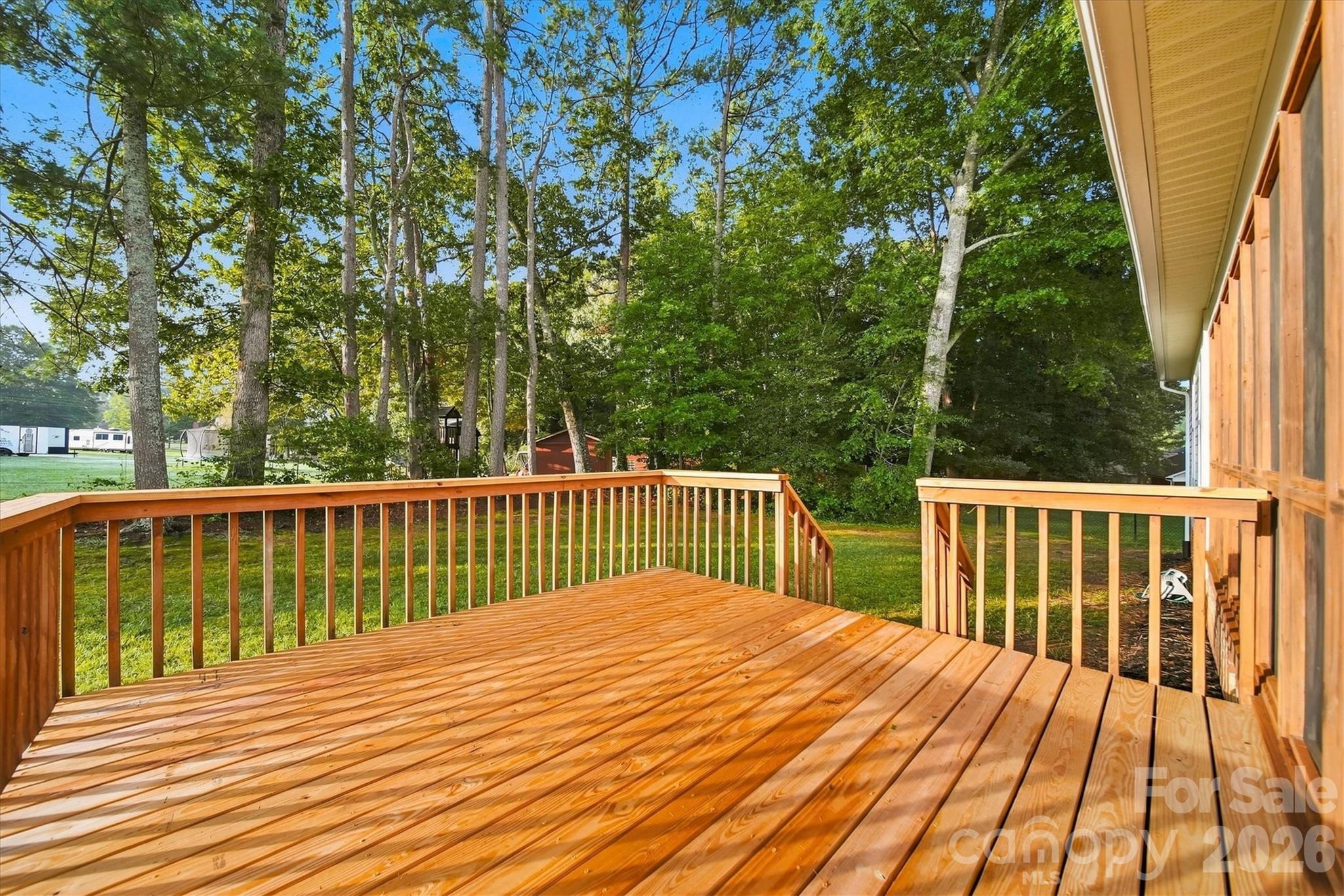 2556 23rd Street Drive NE — Hickory