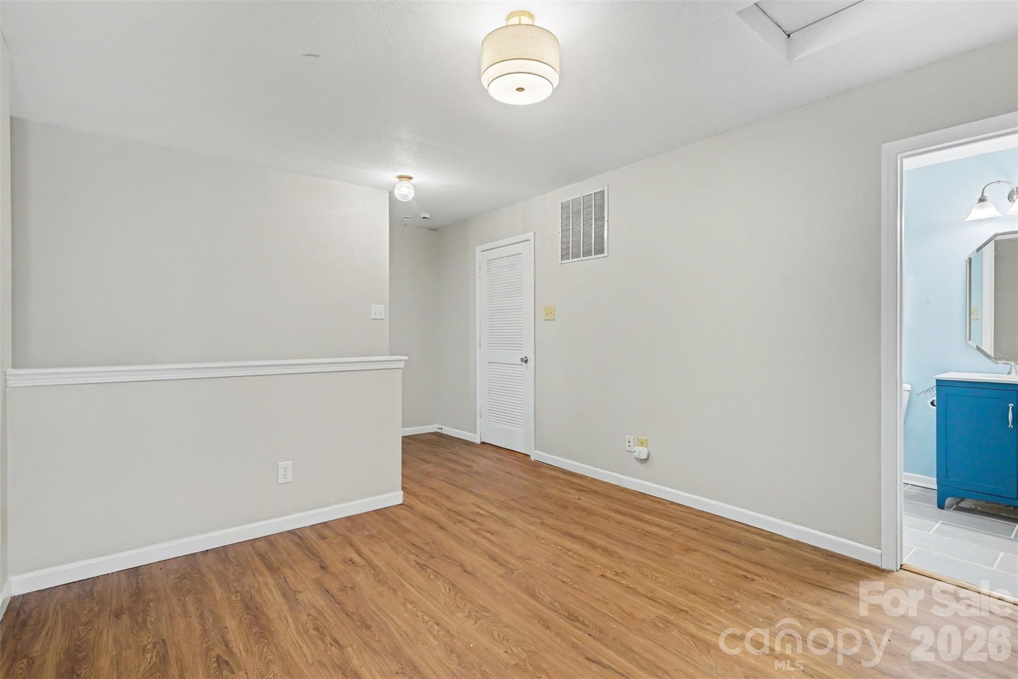2648 Stream Bank Drive — Charlotte