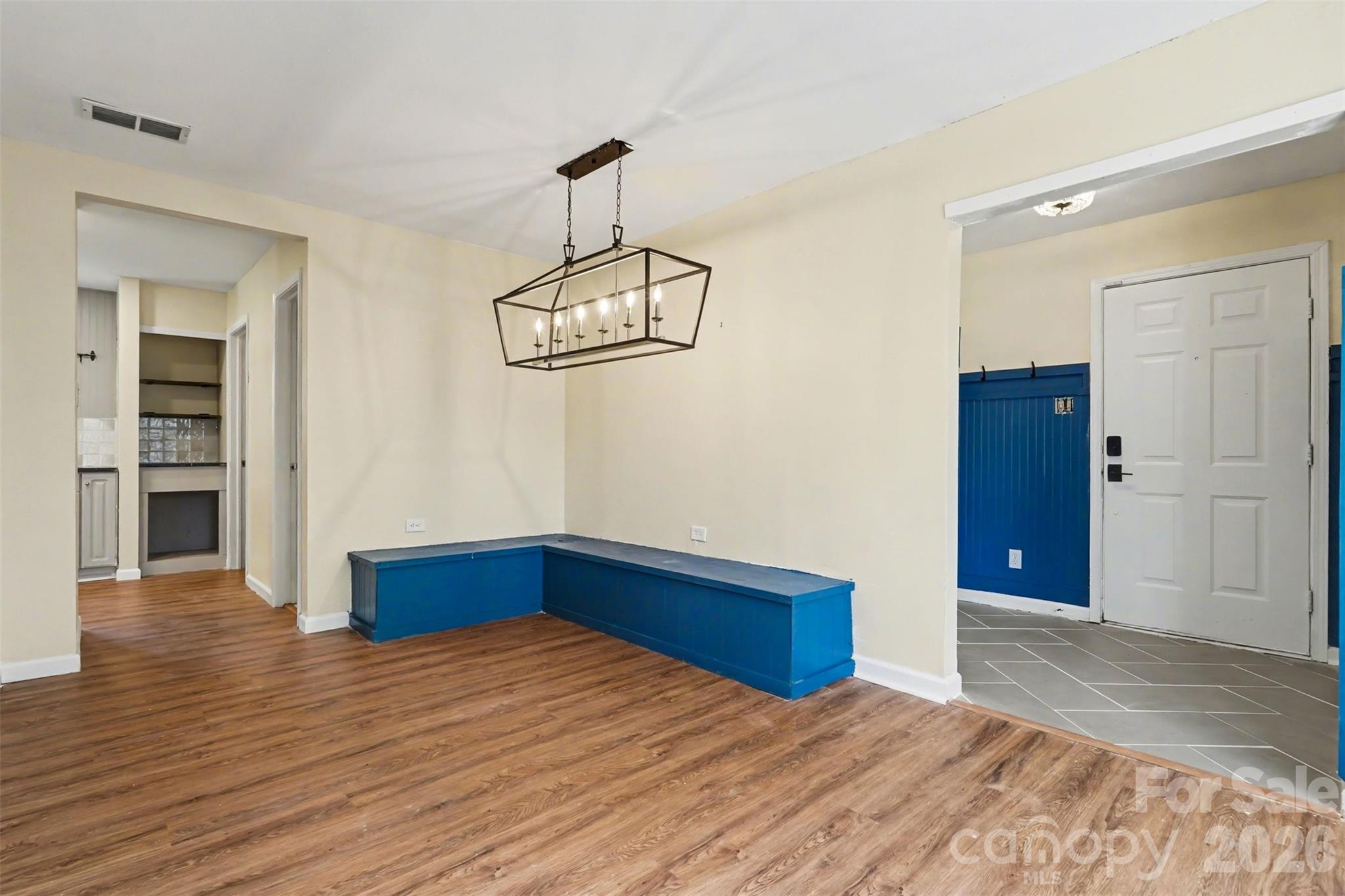 2648 Stream Bank Drive — Charlotte