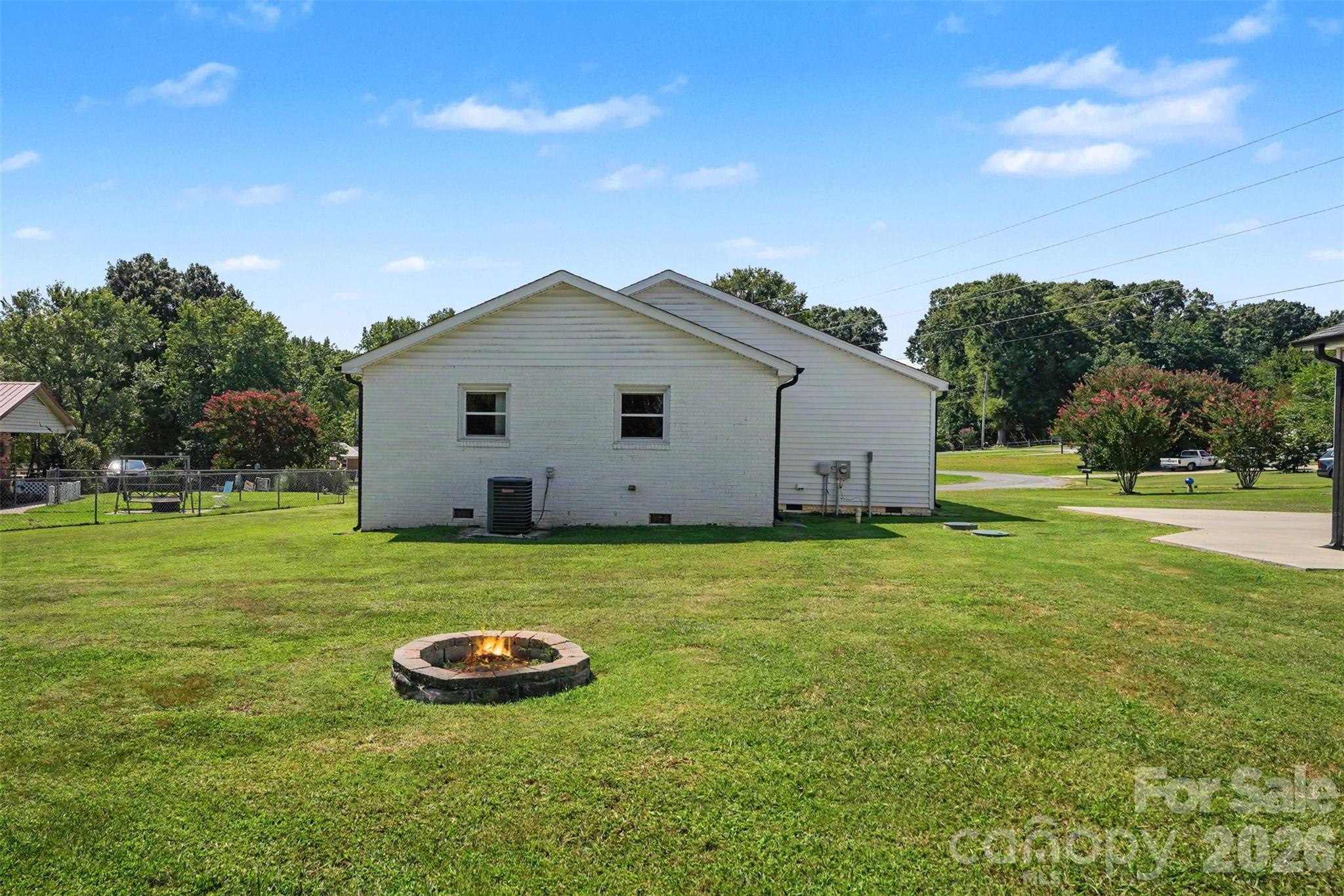 119 Wild Rose Loop — Mooresville