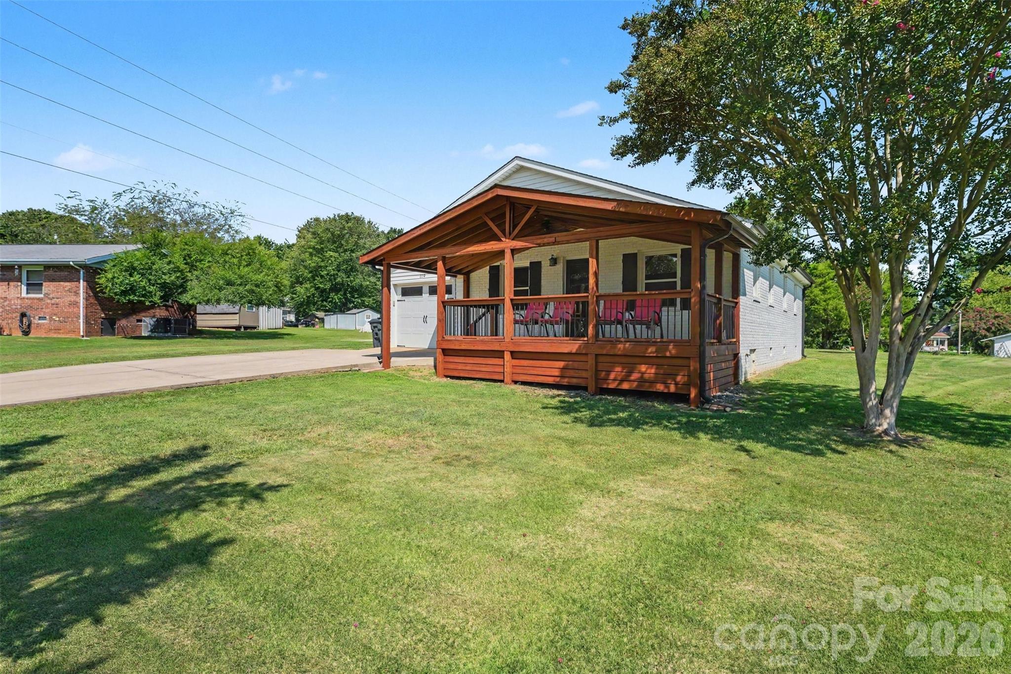 119 Wild Rose Loop — Mooresville