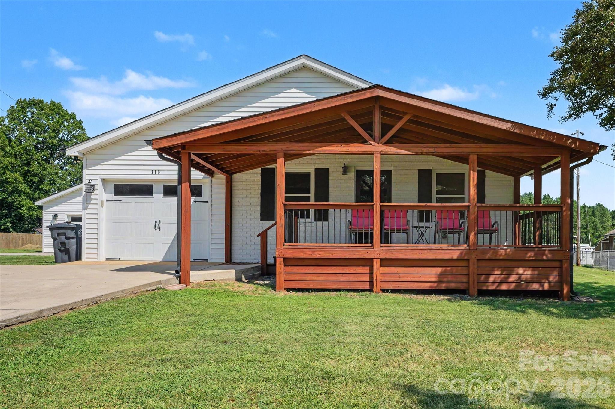 119 Wild Rose Loop — Mooresville