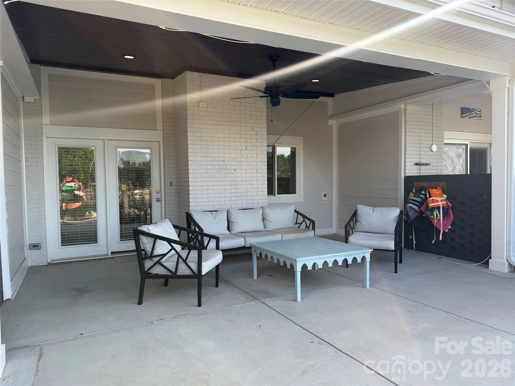 8014 Westcape Drive — Denver