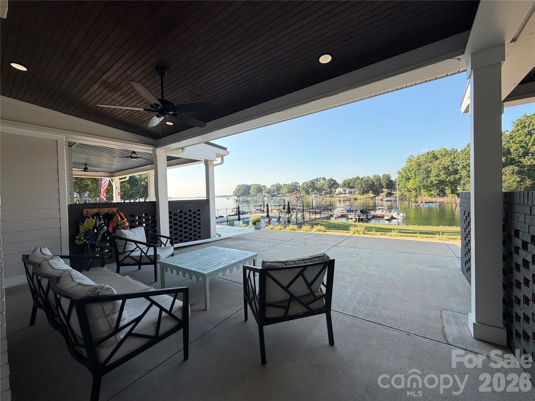 8014 Westcape Drive — Denver
