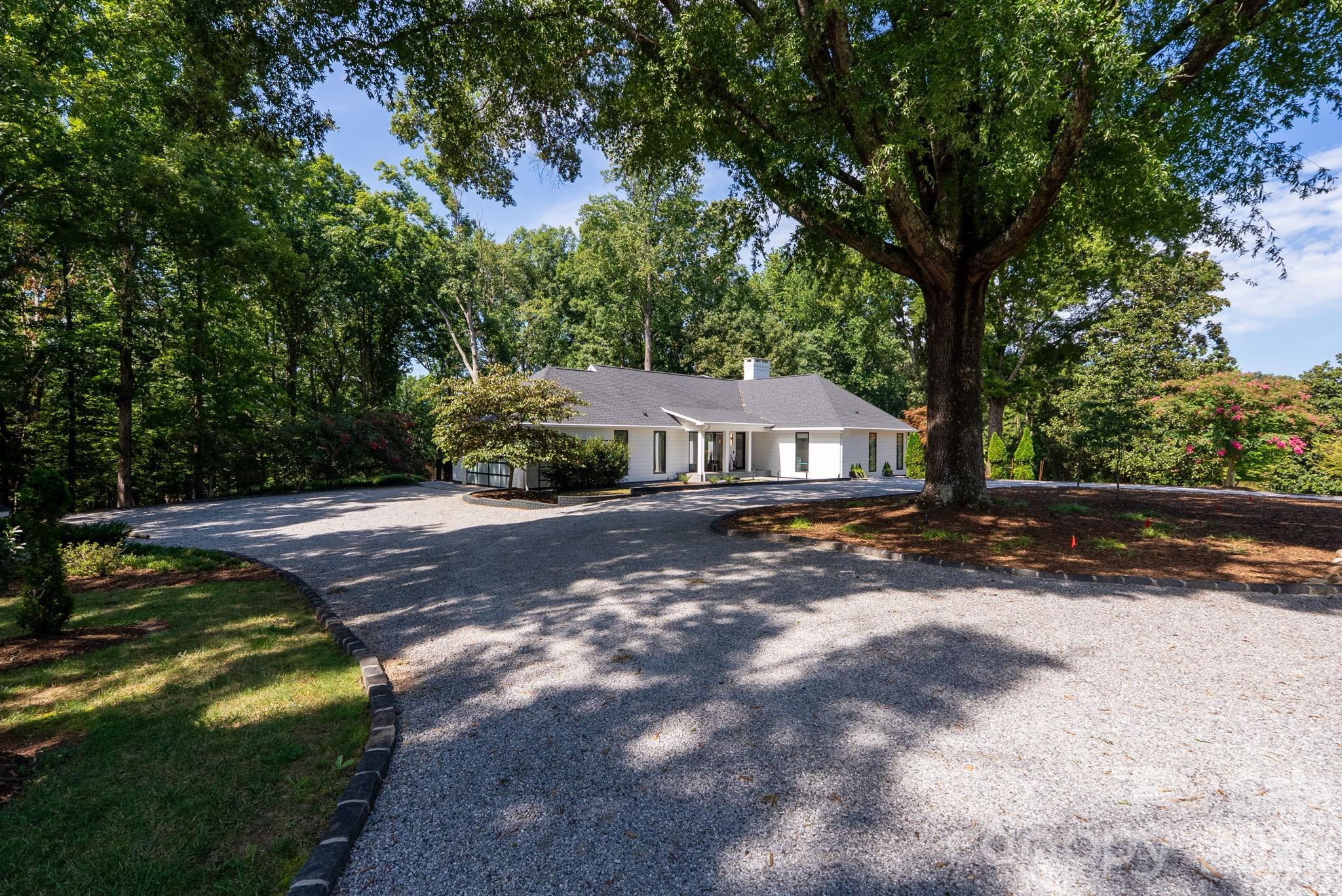 159 Silver Fox Lane — Tryon