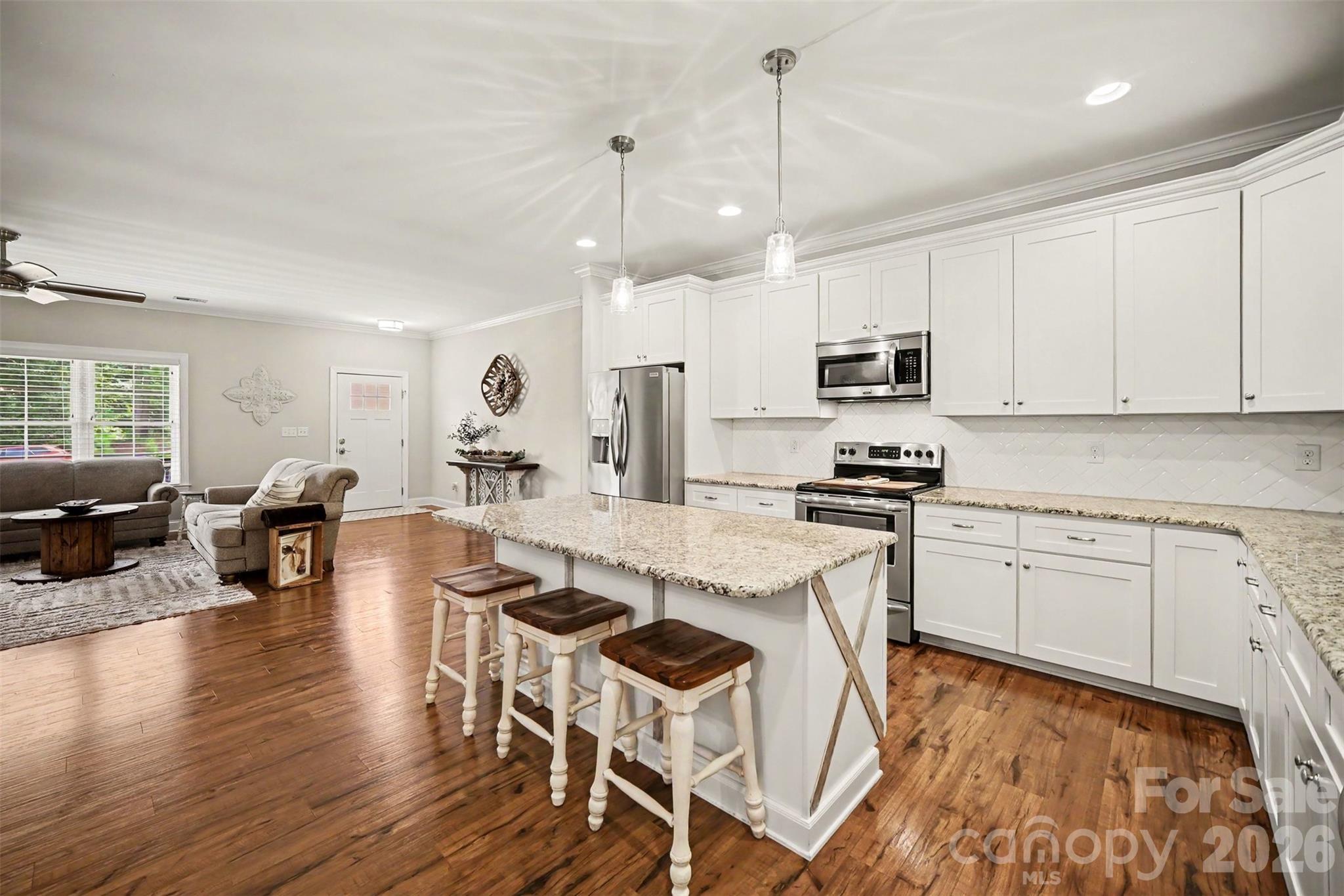 3396 Long Cedar Lane — Alexis