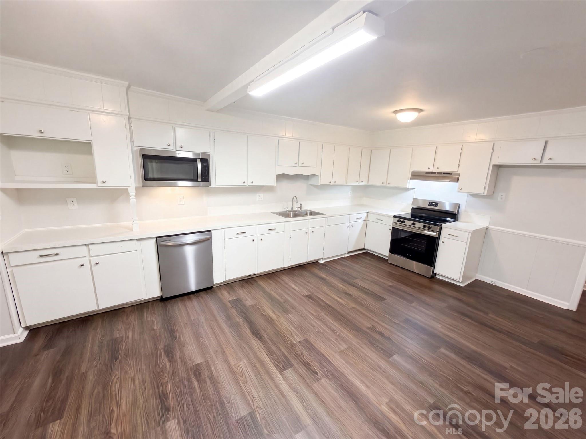 1018 Wade Rorie Road — Wingate