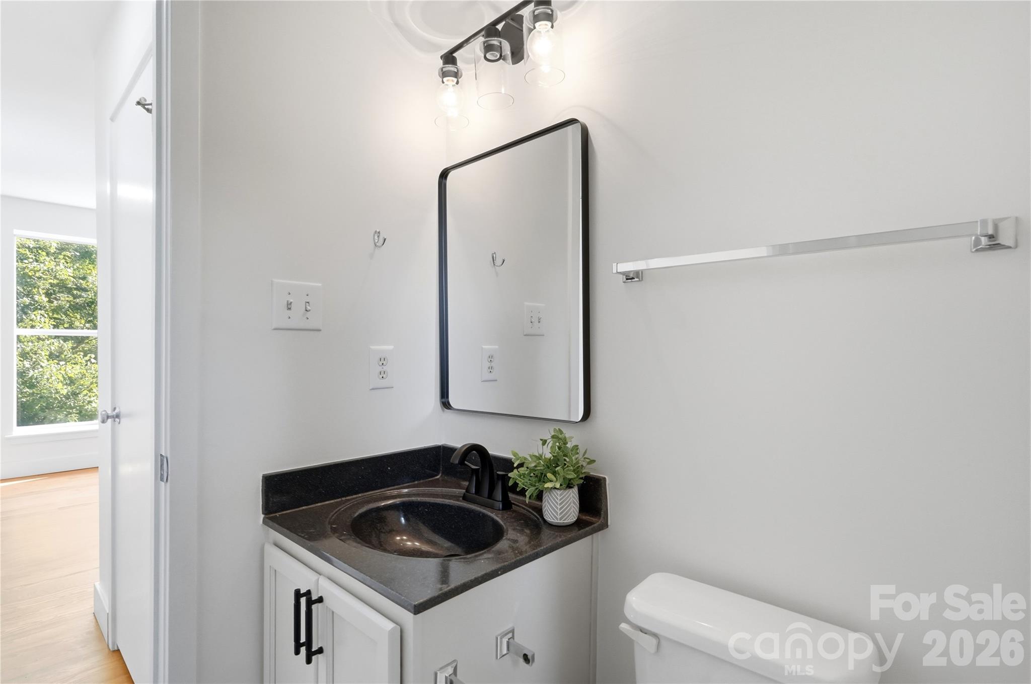 2090 Atherton Heights Lane — Charlotte