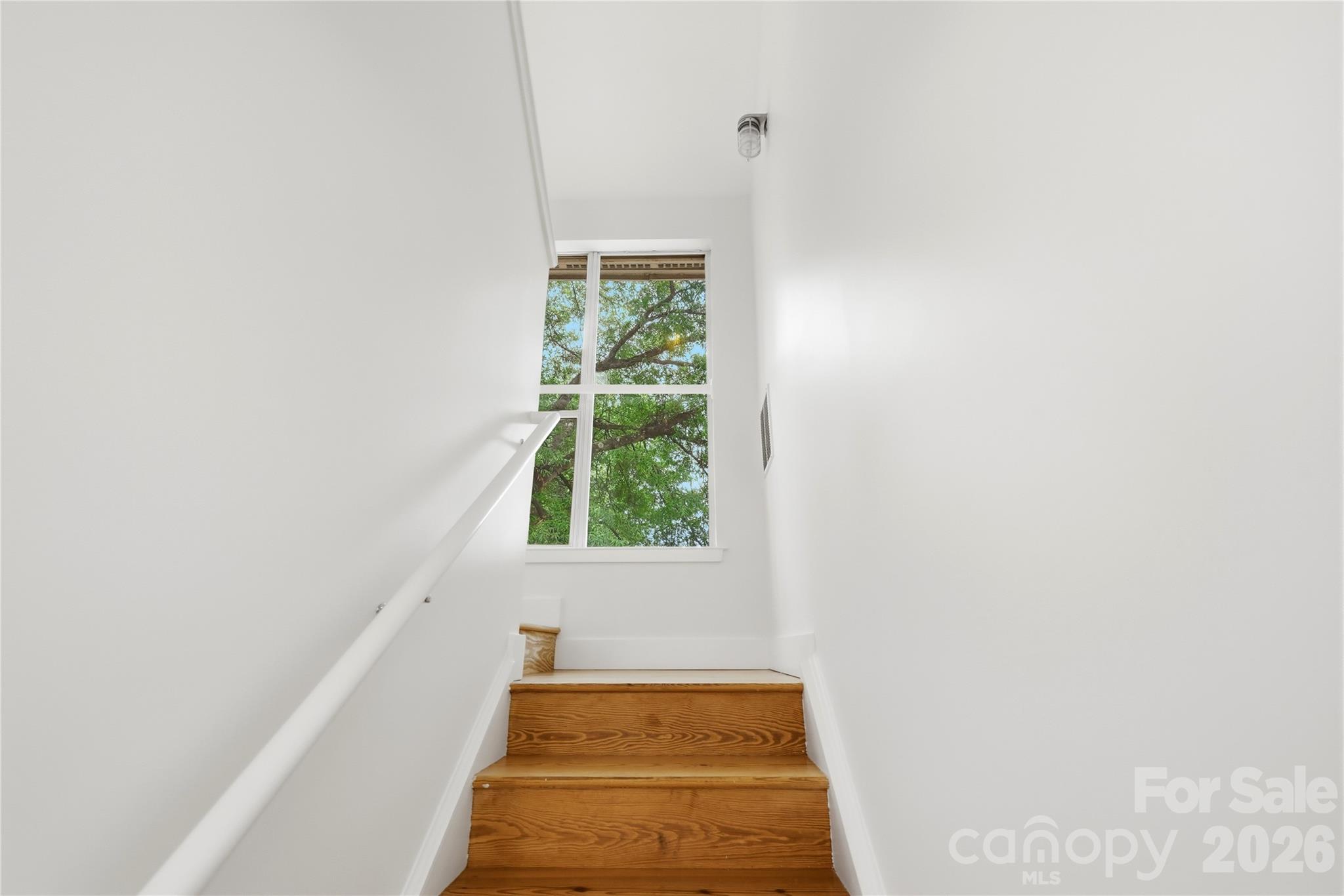 2090 Atherton Heights Lane — Charlotte