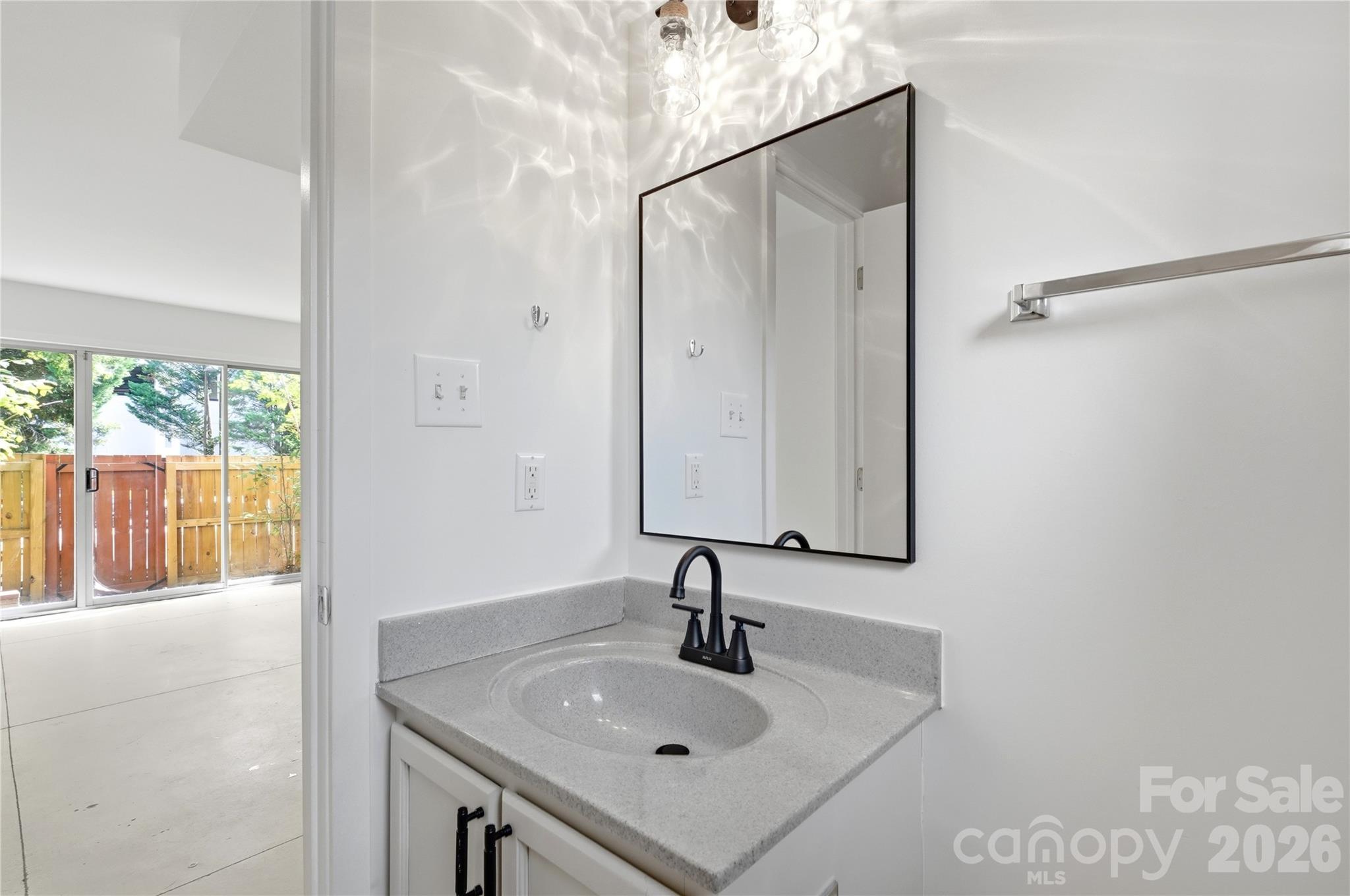 2090 Atherton Heights Lane — Charlotte