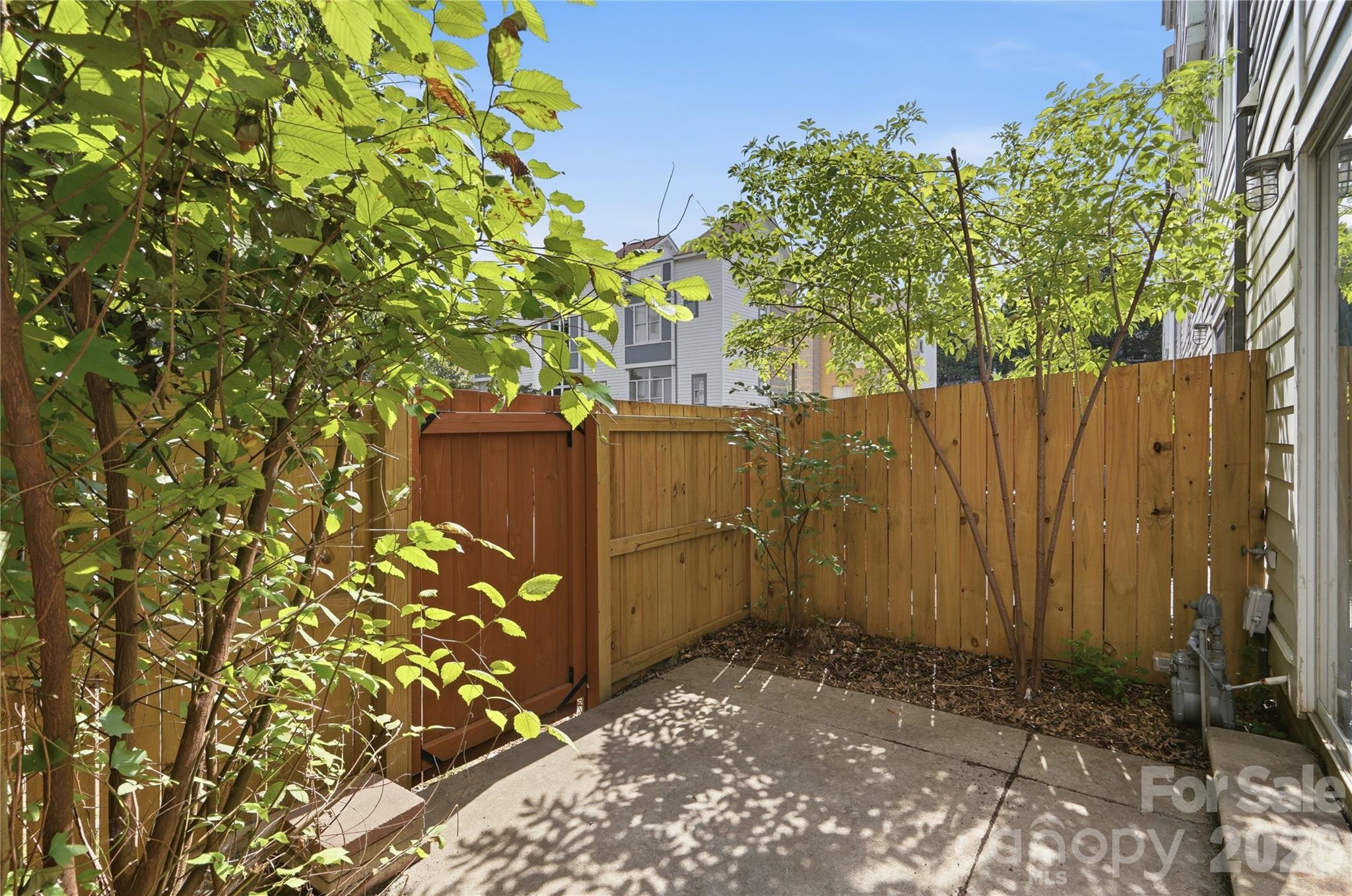 2090 Atherton Heights Lane — Charlotte