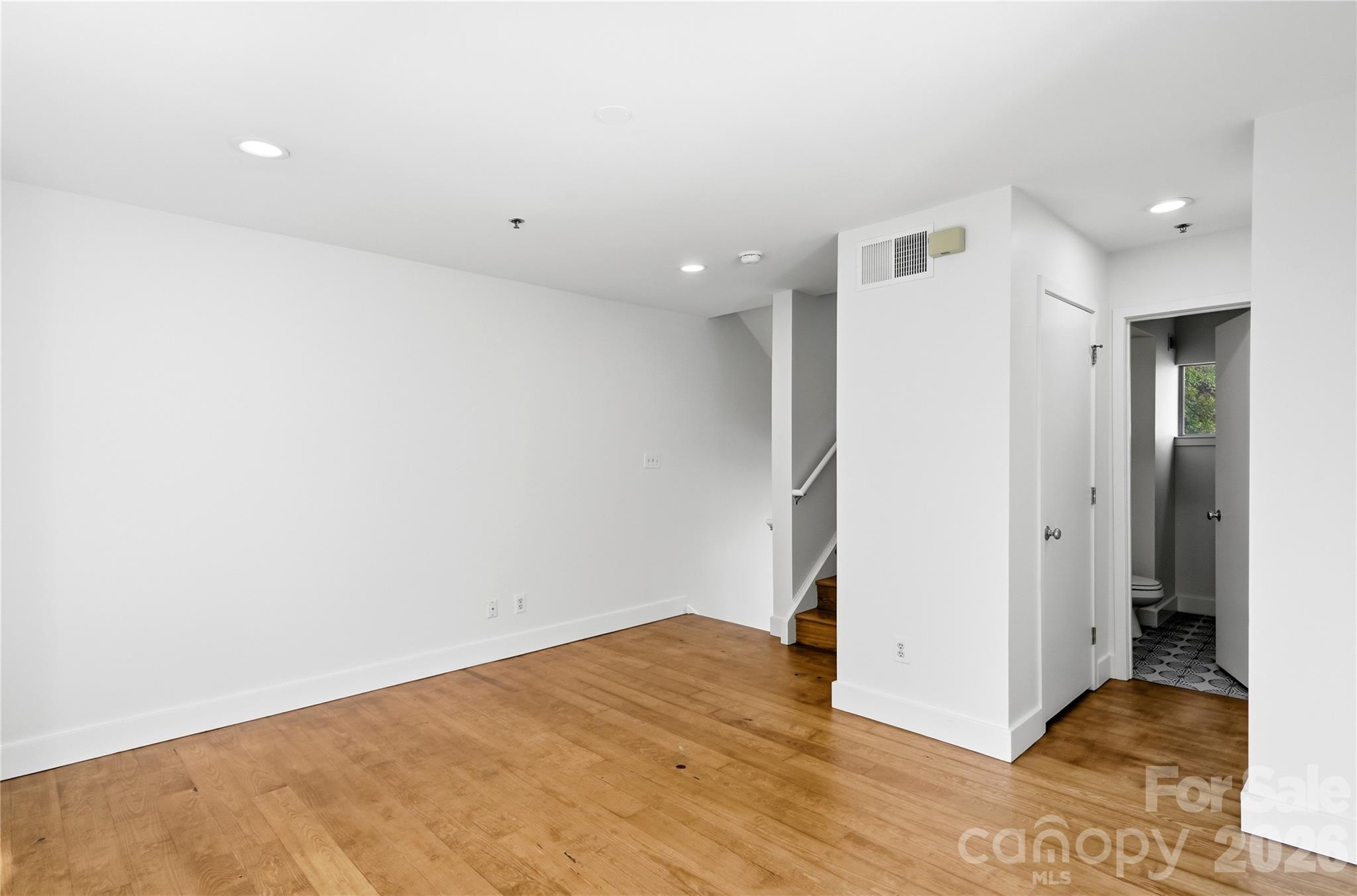 2090 Atherton Heights Lane — Charlotte