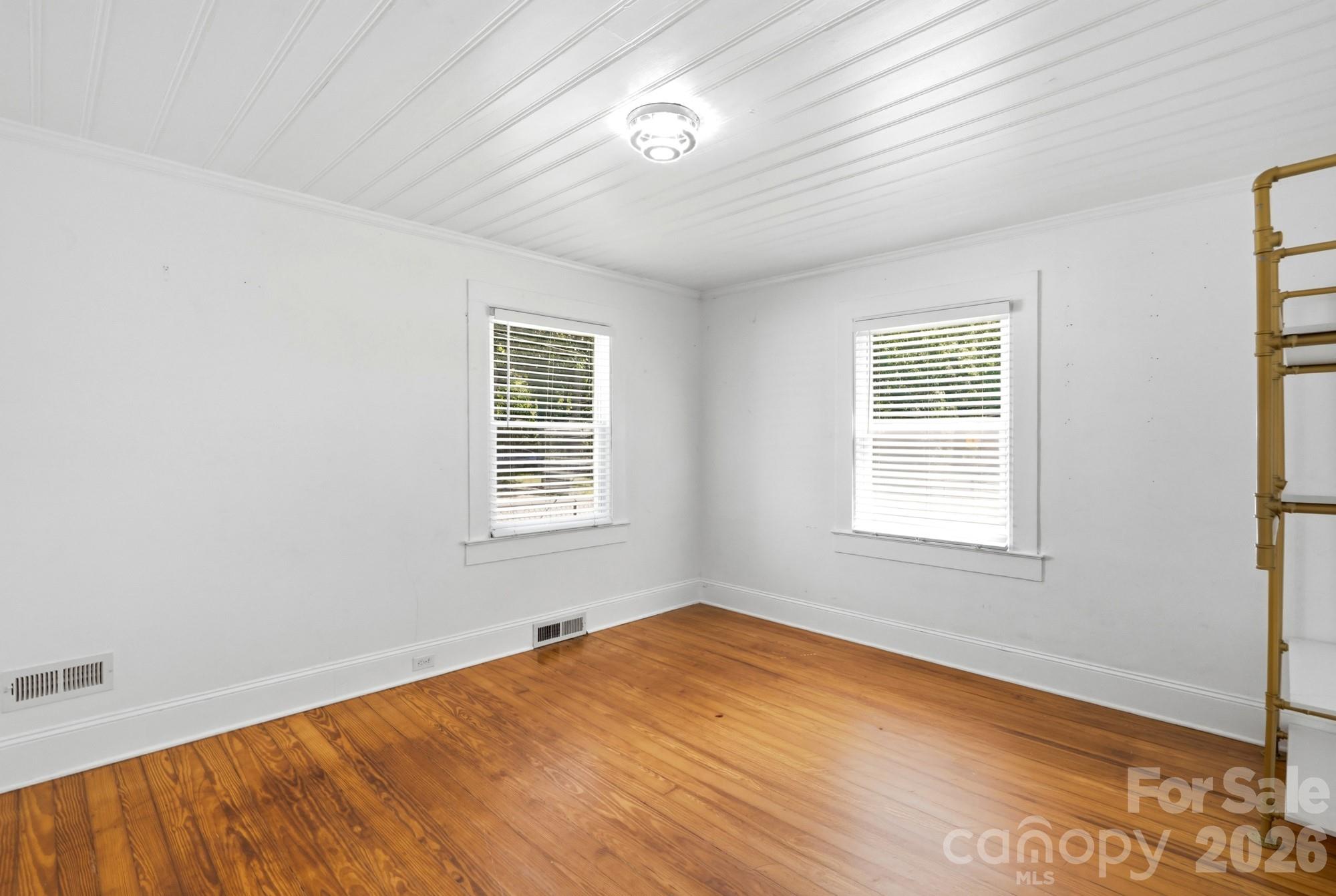 1901 Linwood Road — Gastonia