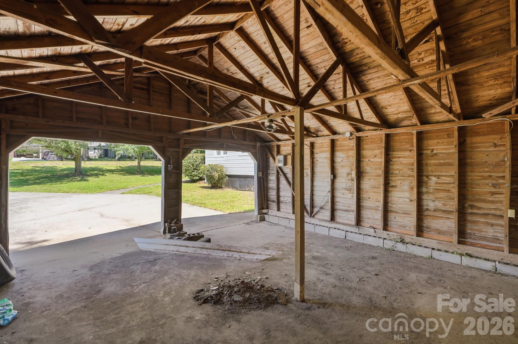 1901 Linwood Road — Gastonia