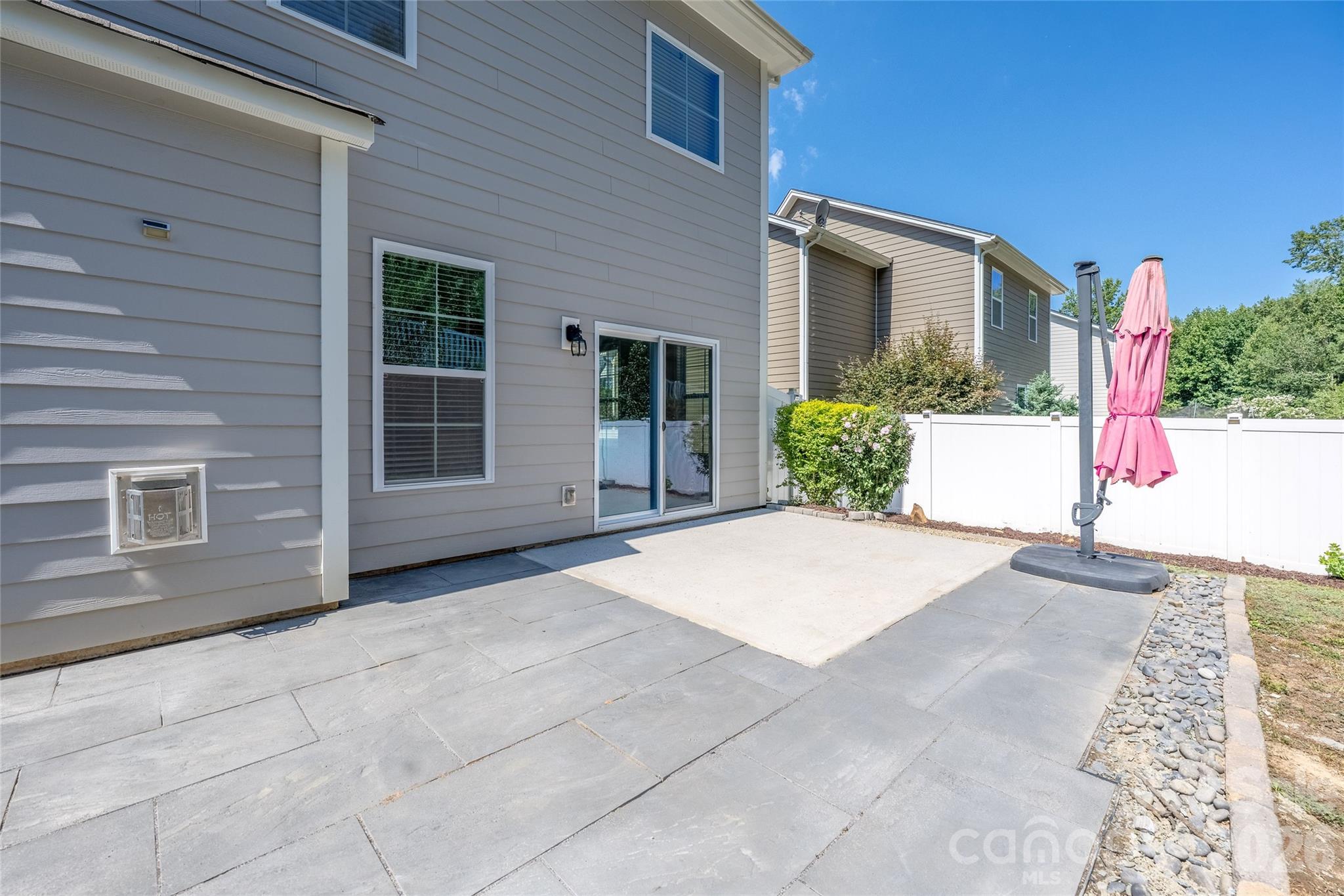 144 Chance Road — Mooresville