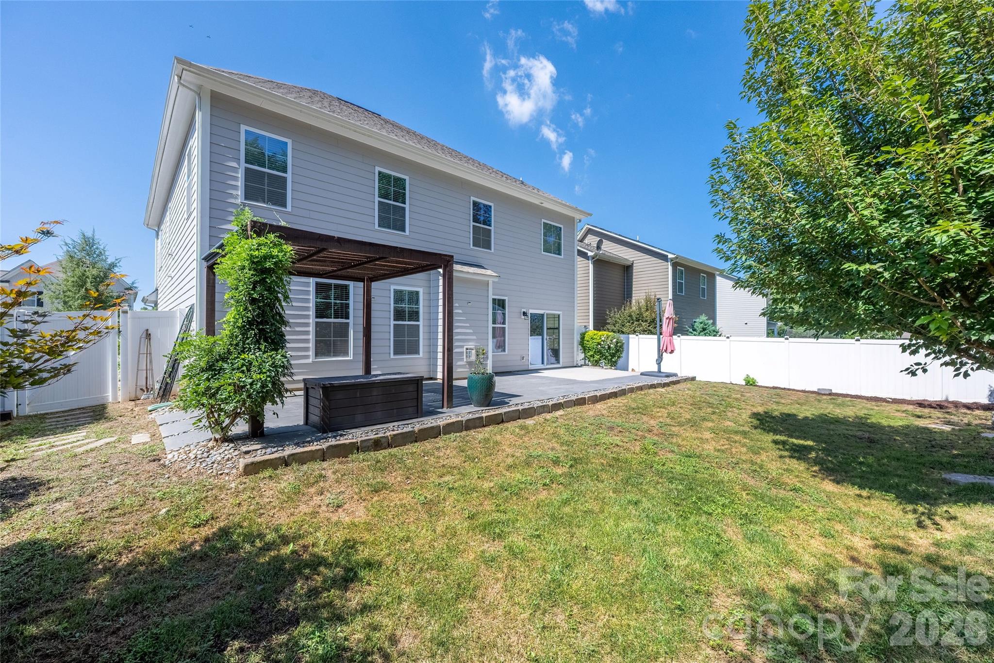 144 Chance Road — Mooresville