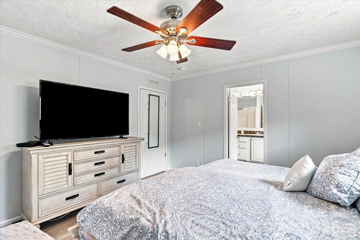 220 Powderhorn Drive — Waynesville