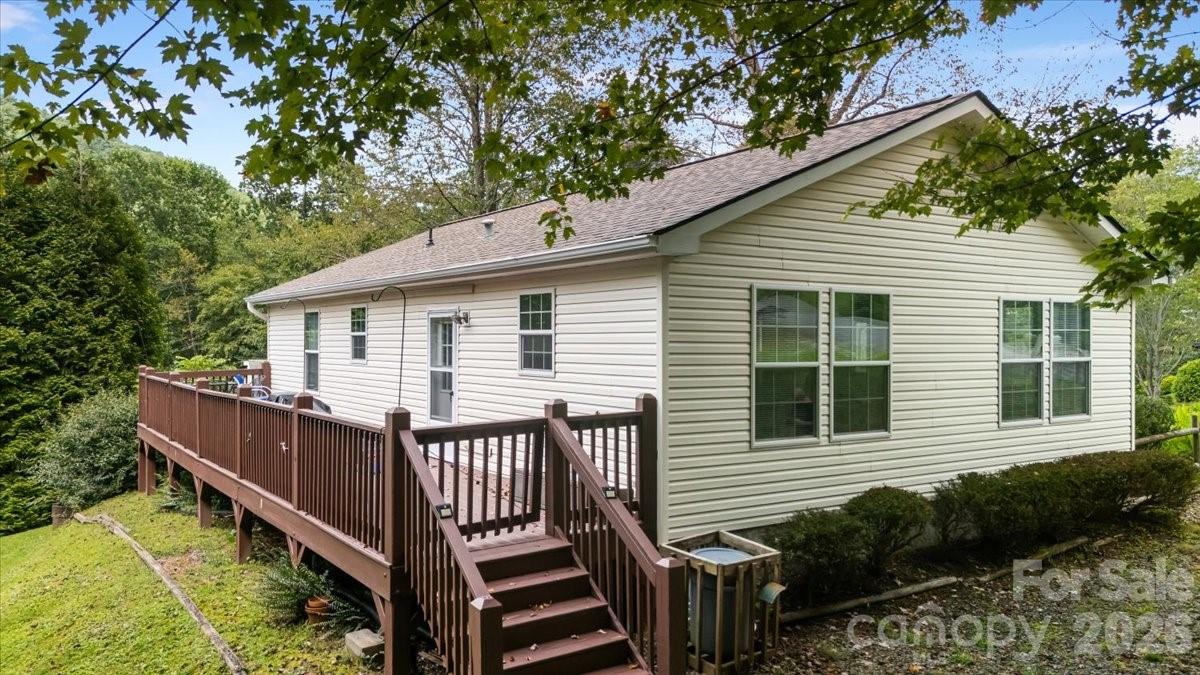 220 Powderhorn Drive — Waynesville