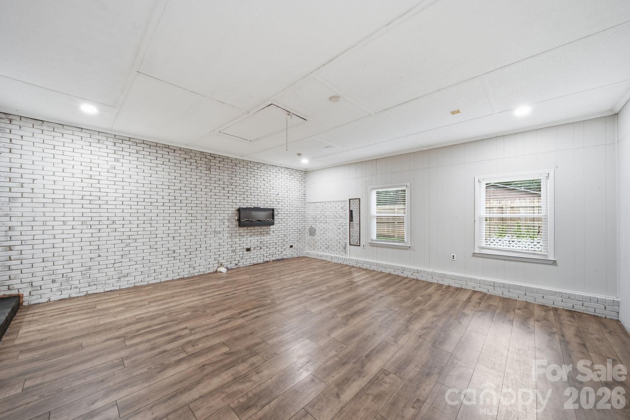 145 Gold Branch Road — Salisbury
