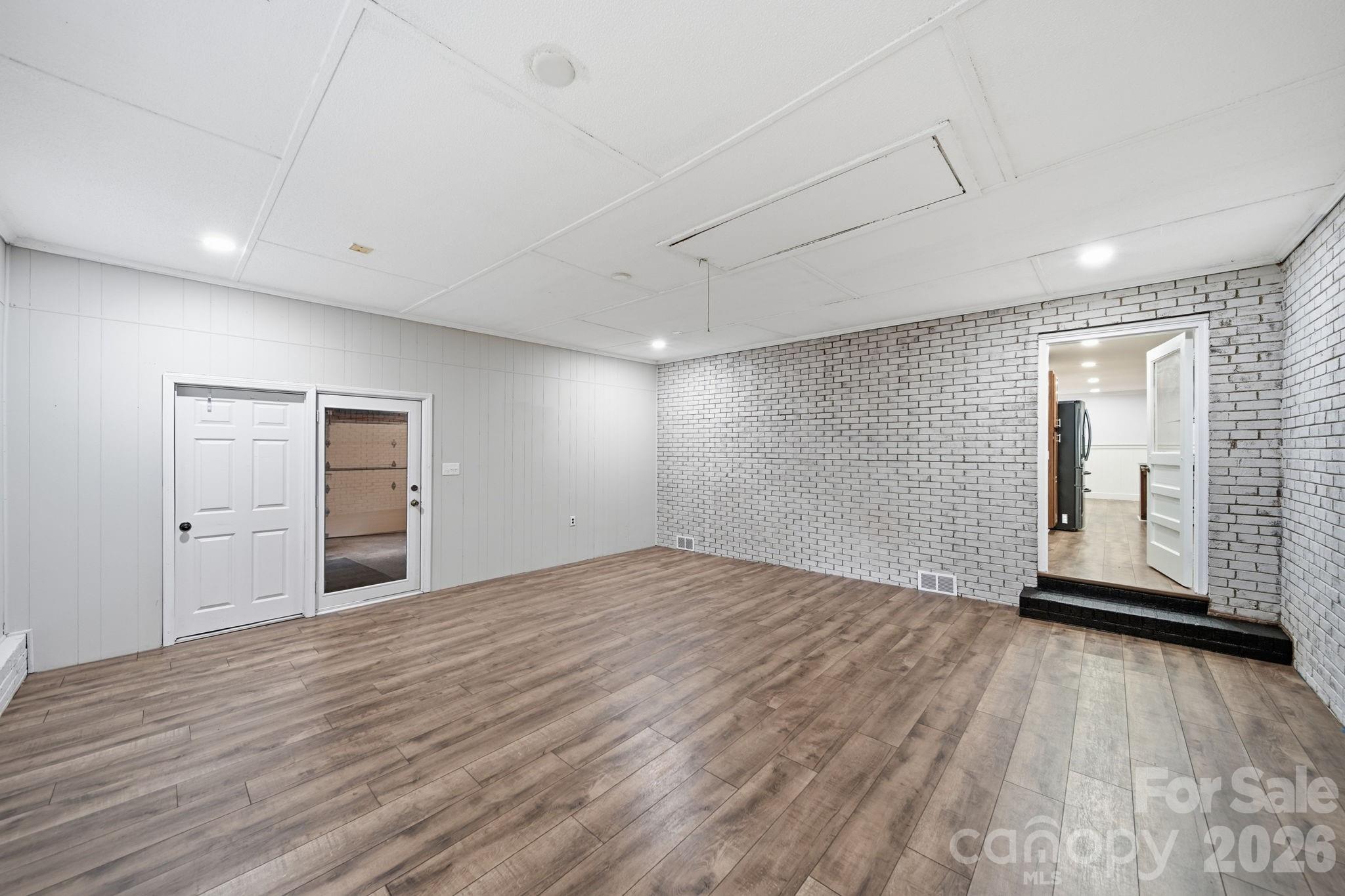 145 Gold Branch Road — Salisbury
