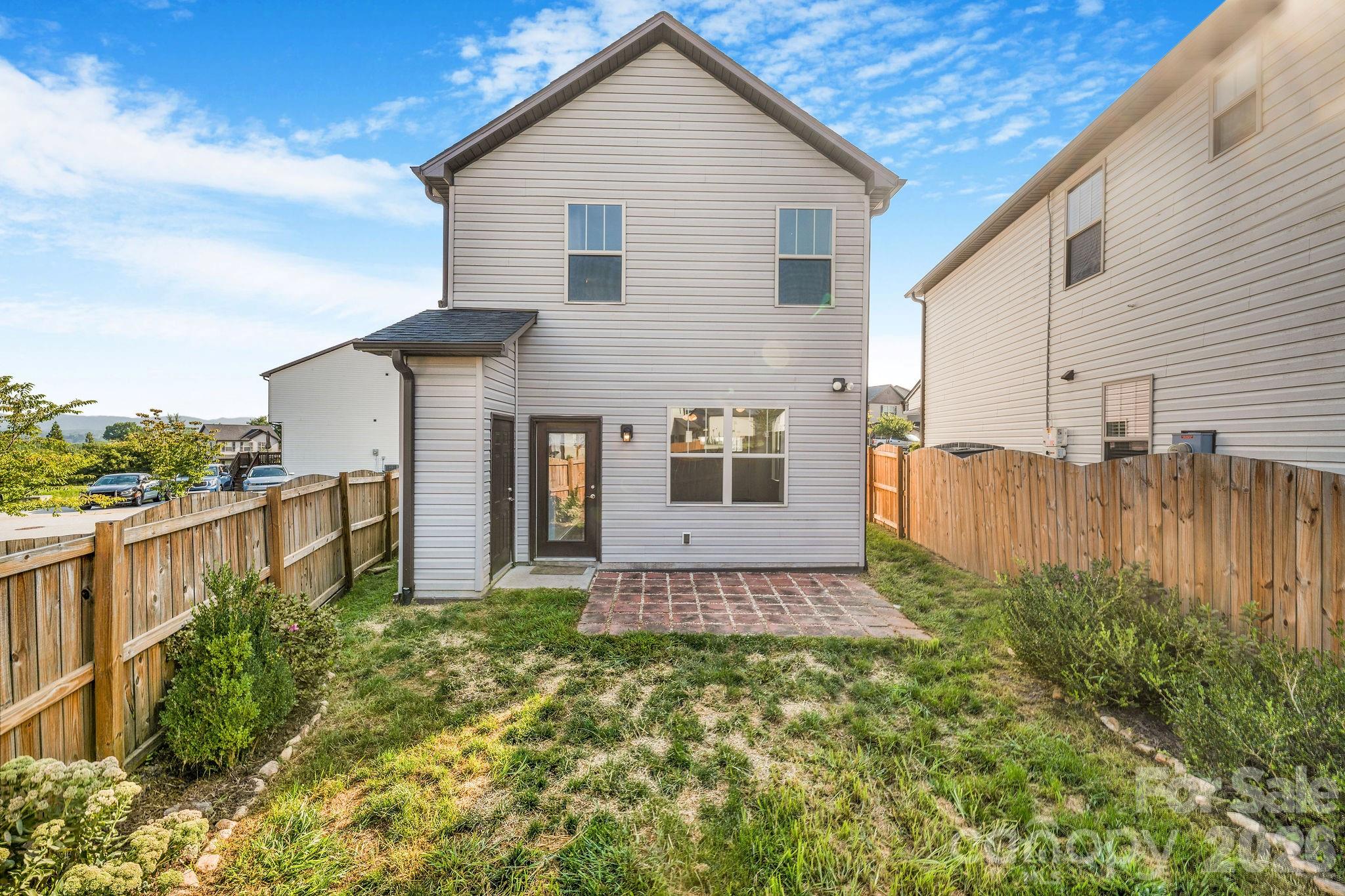 738 Cardwell Lane — Fletcher