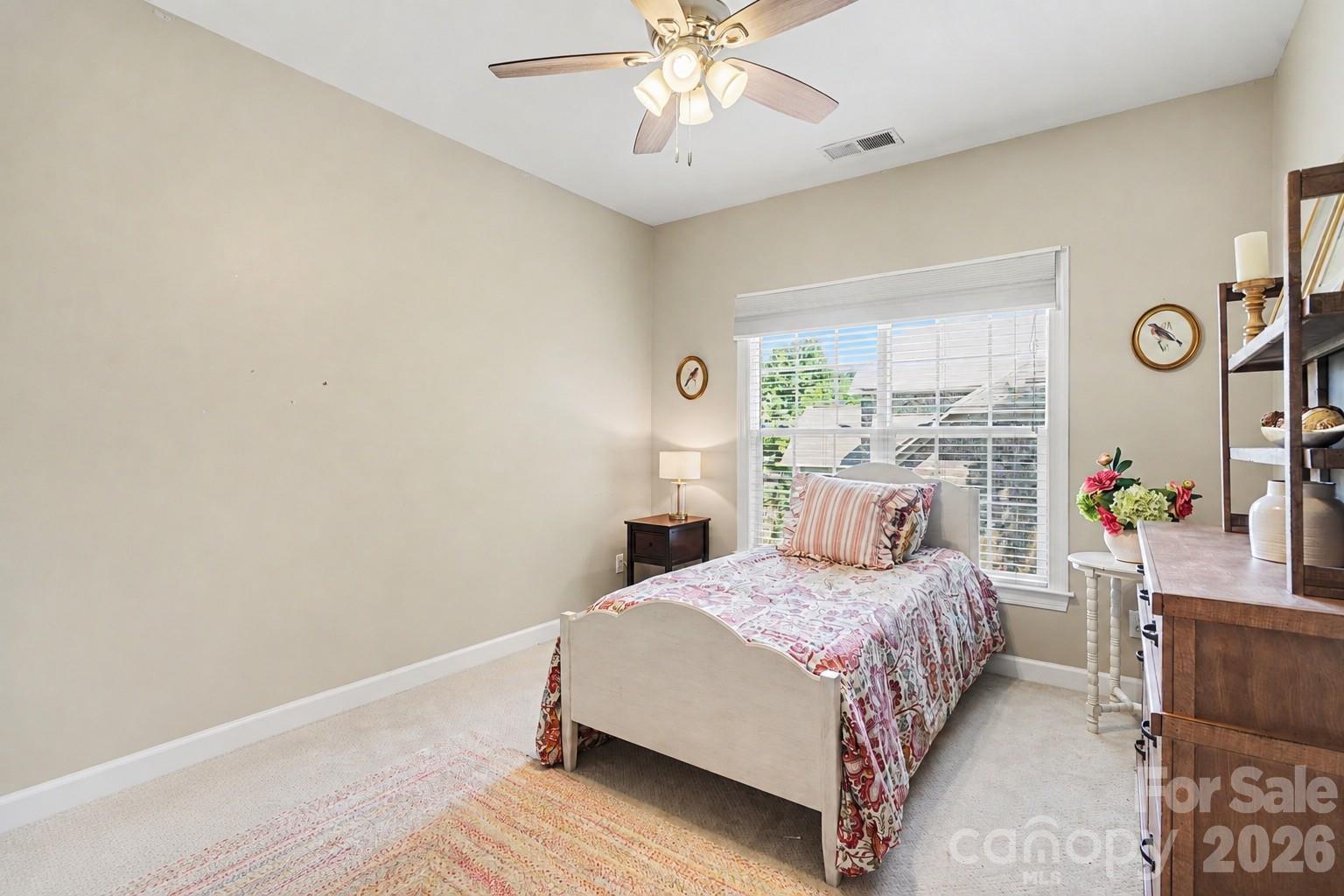 904 Carisbrooke Lane — Waxhaw