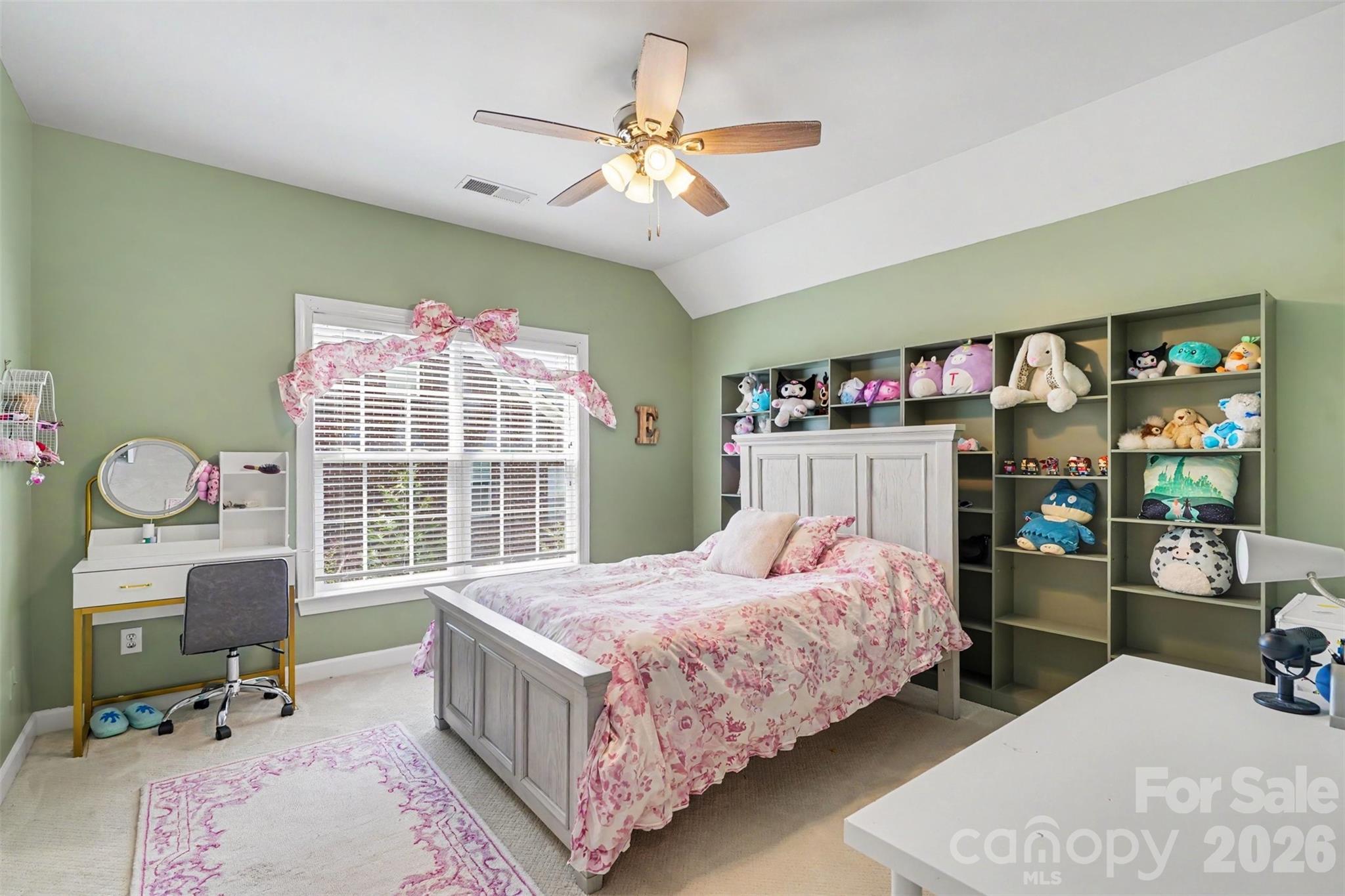 904 Carisbrooke Lane — Waxhaw