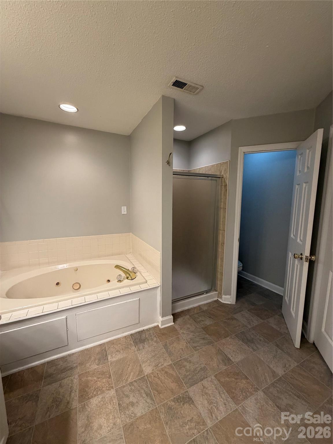 1611 Plantation Trail — Gastonia