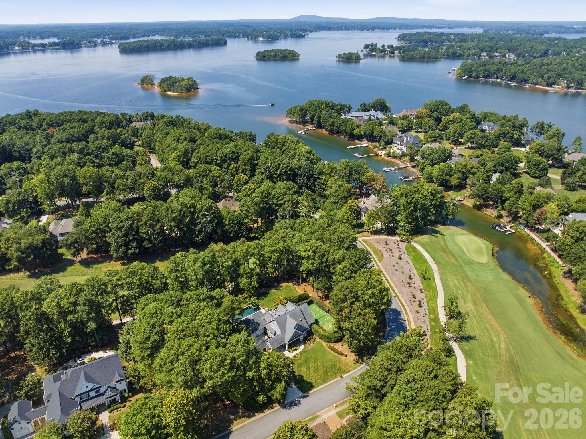 141 Stonewall Beach Lane — Mooresville