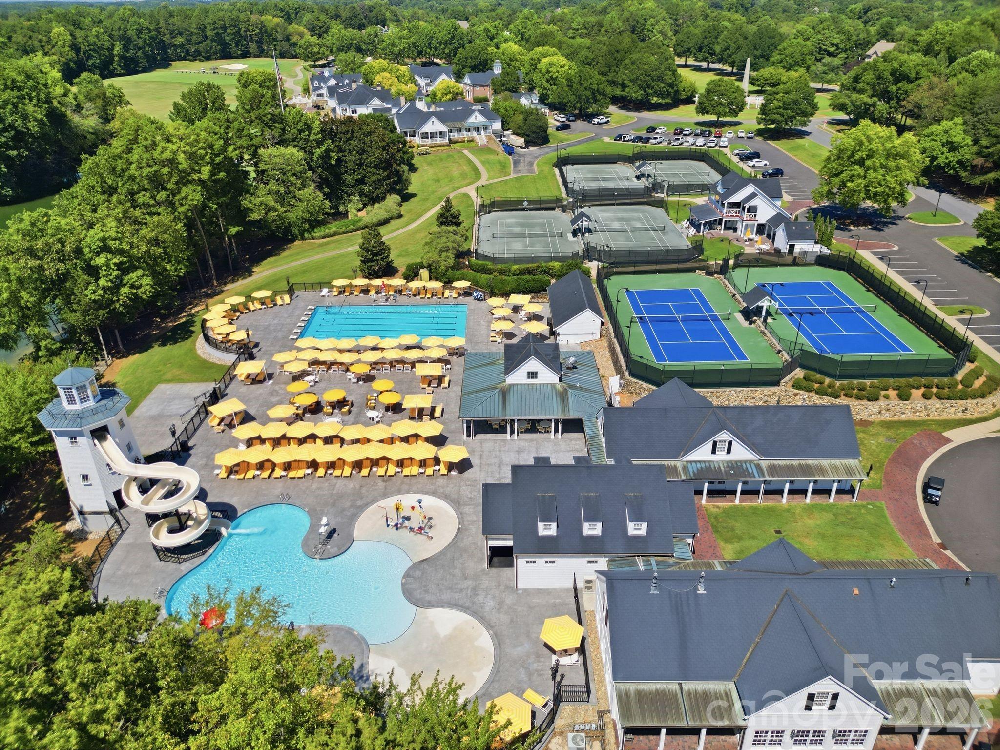 141 Stonewall Beach Lane — Mooresville