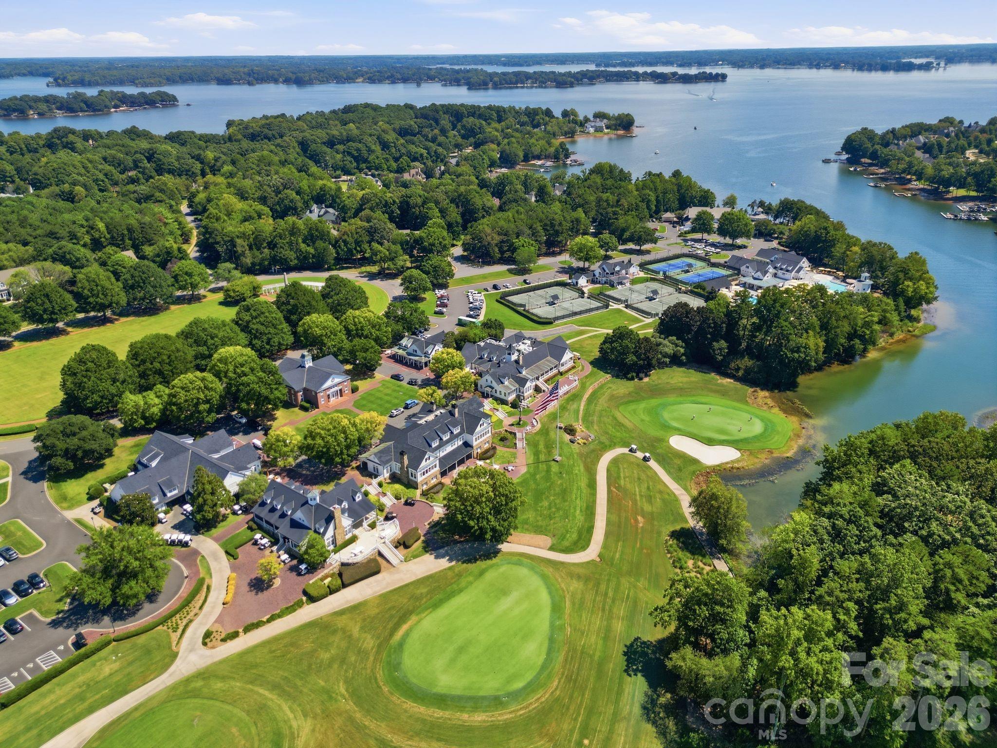 141 Stonewall Beach Lane — Mooresville