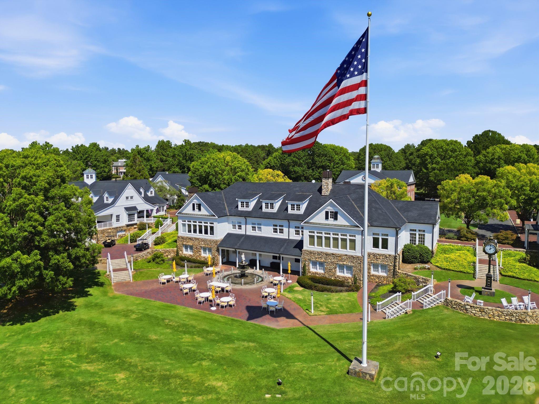 141 Stonewall Beach Lane — Mooresville