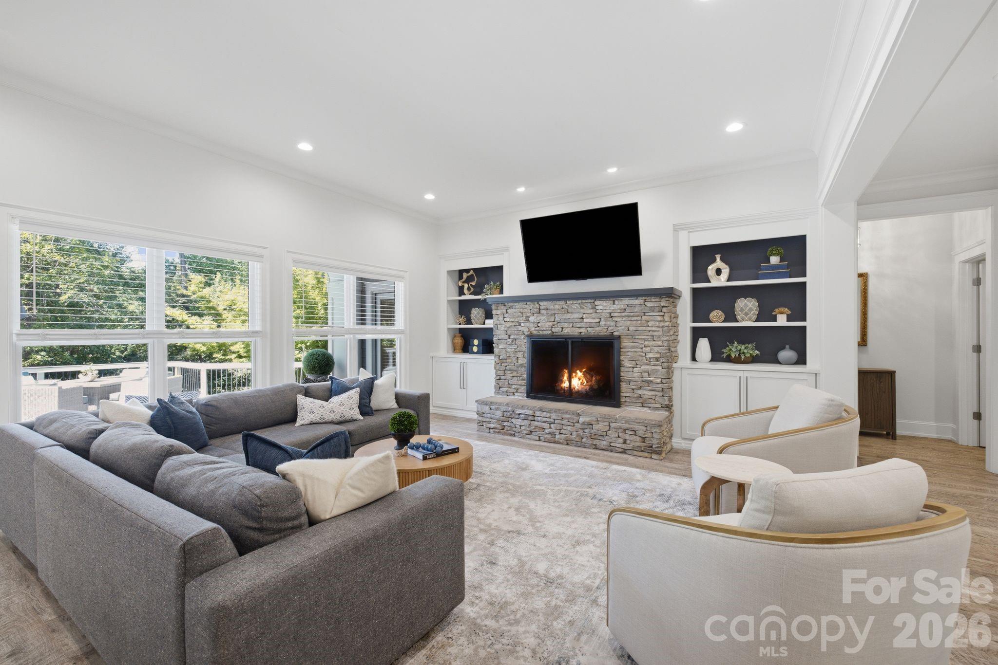141 Stonewall Beach Lane — Mooresville