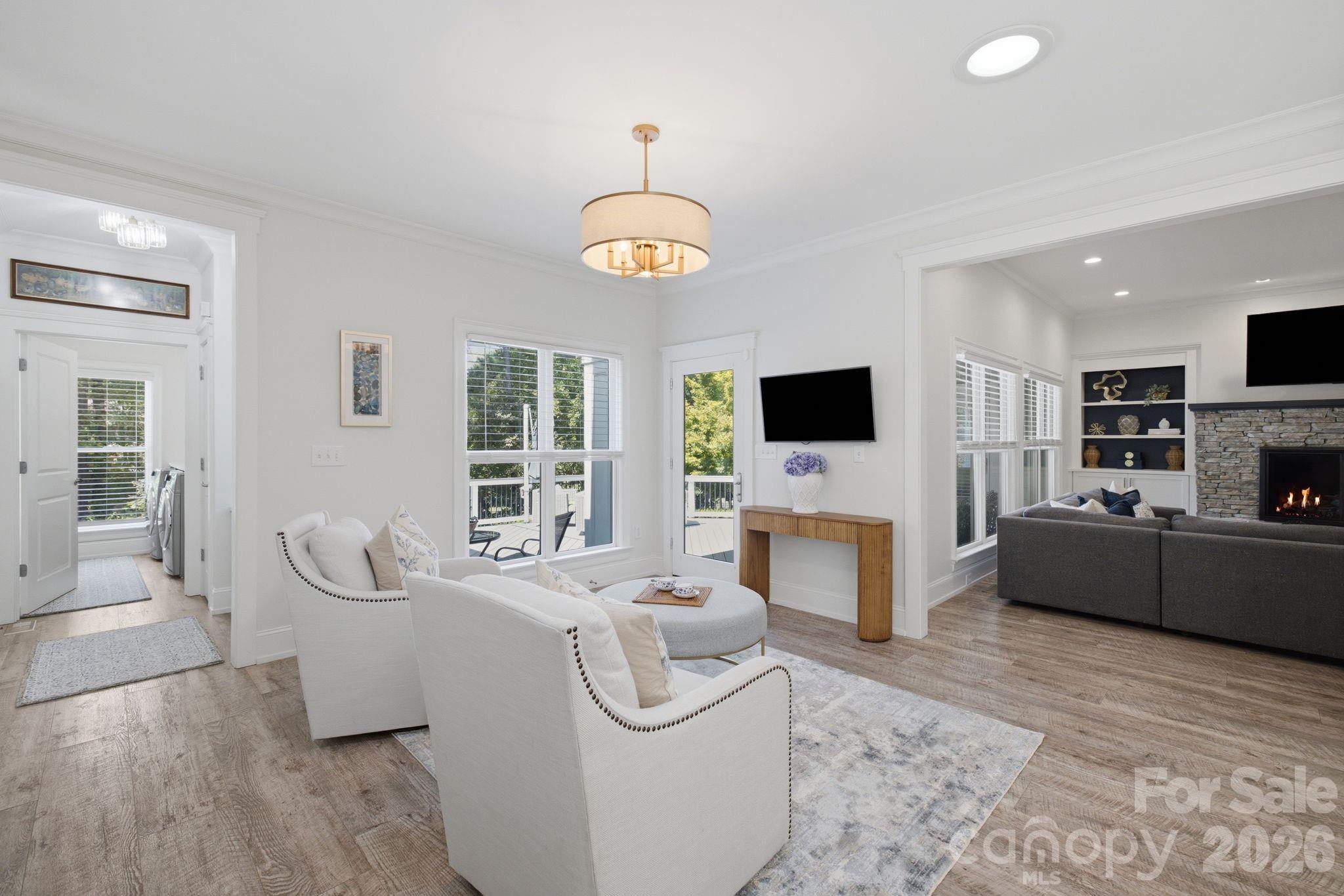 141 Stonewall Beach Lane — Mooresville