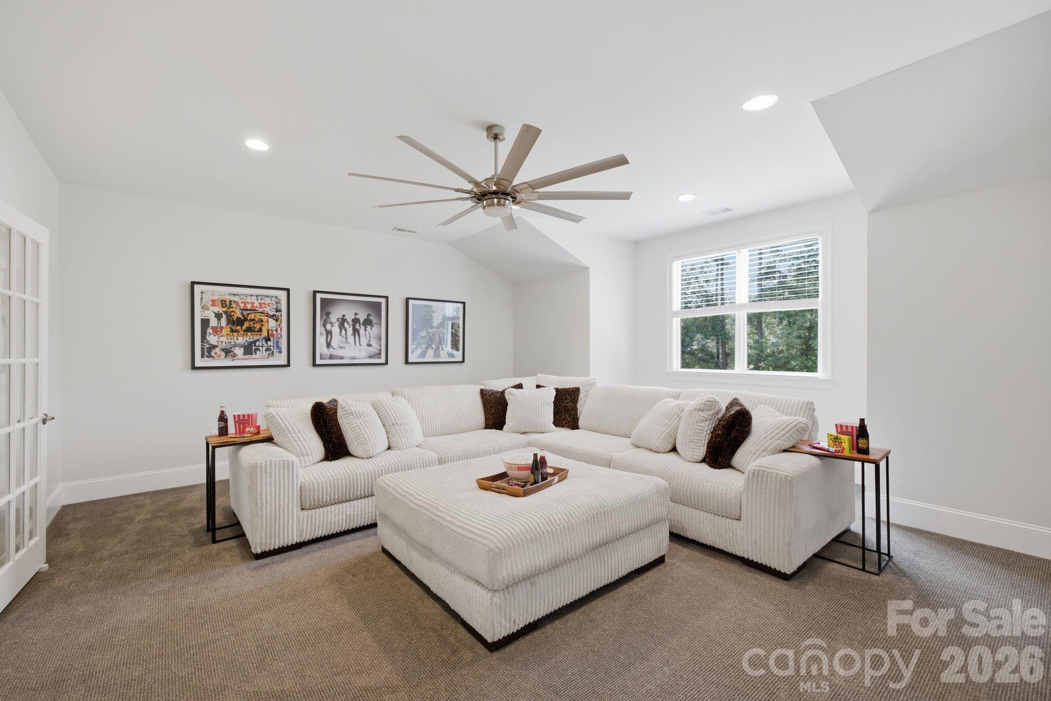 141 Stonewall Beach Lane — Mooresville