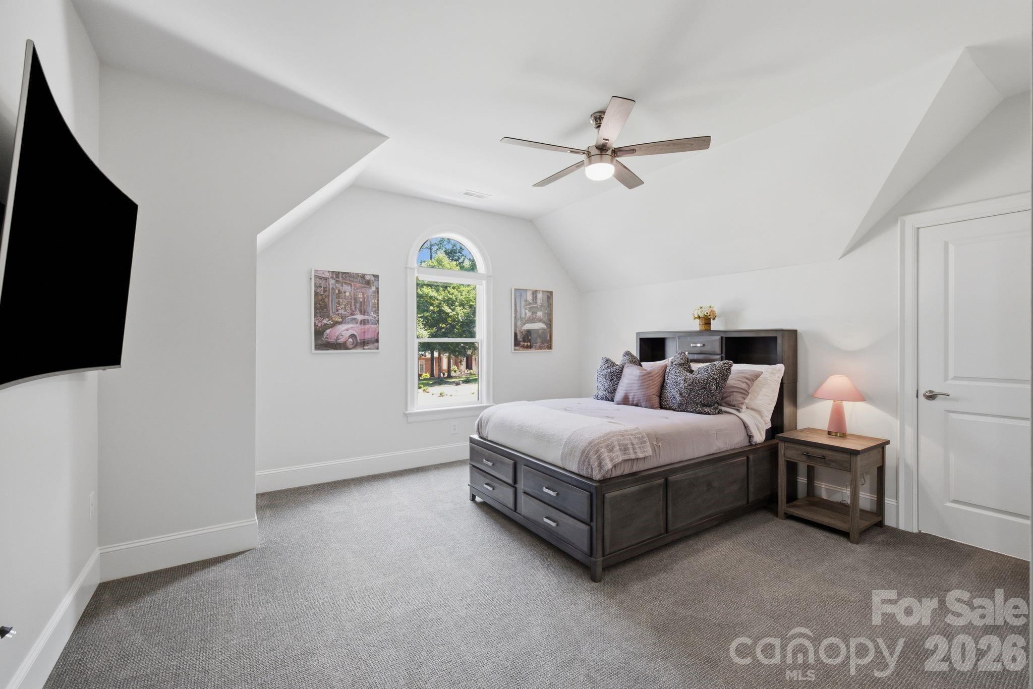 141 Stonewall Beach Lane — Mooresville