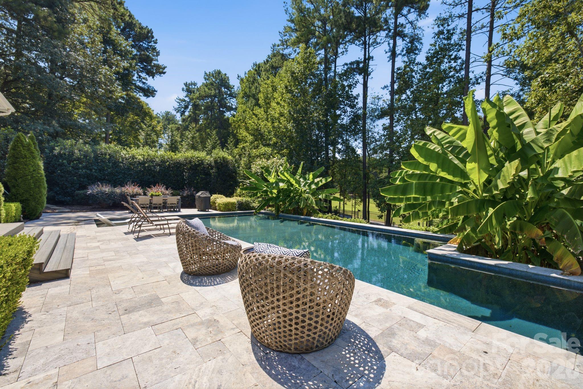 141 Stonewall Beach Lane — Mooresville