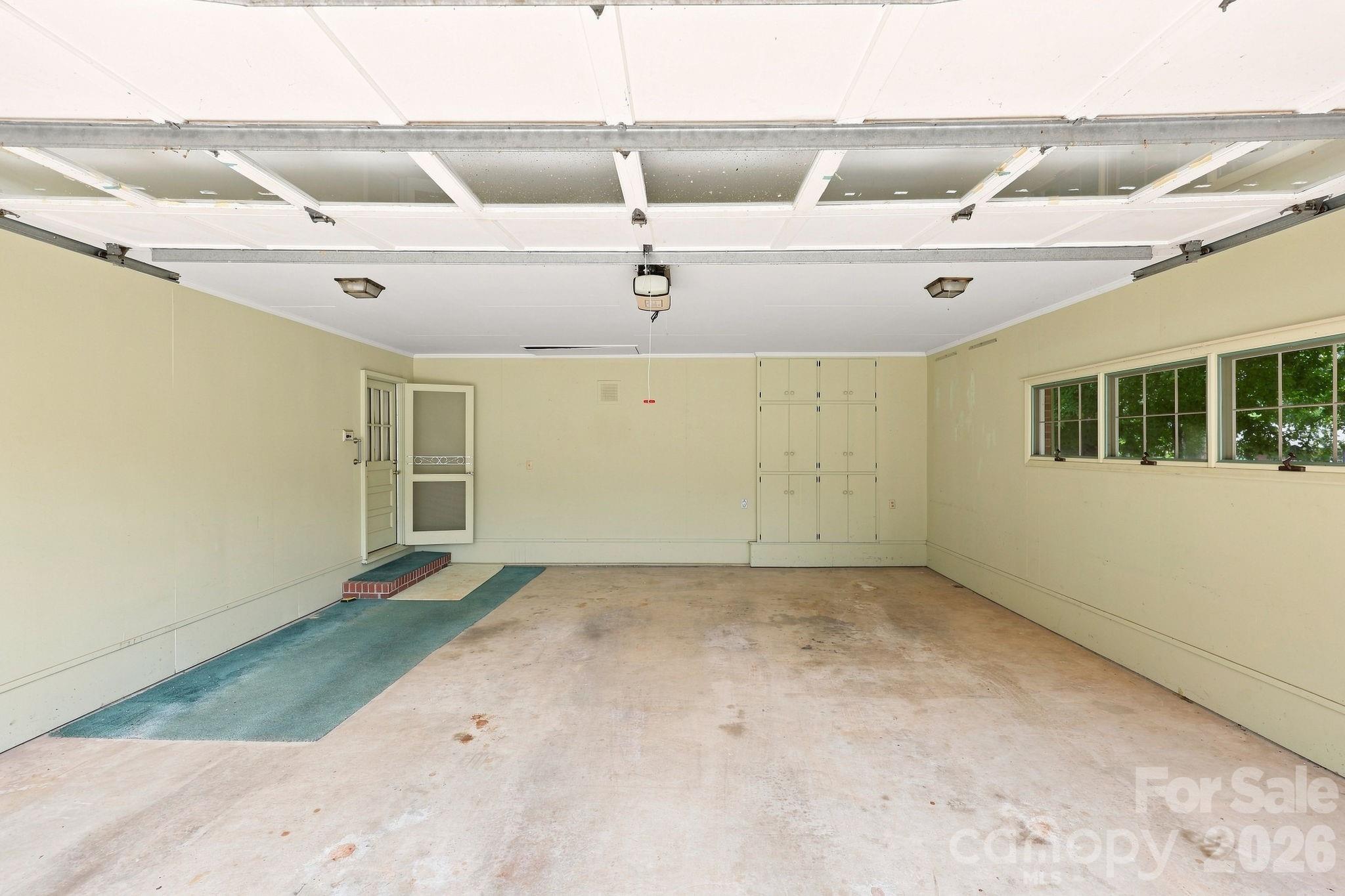 215 E Park Avenue — Granite Quarry