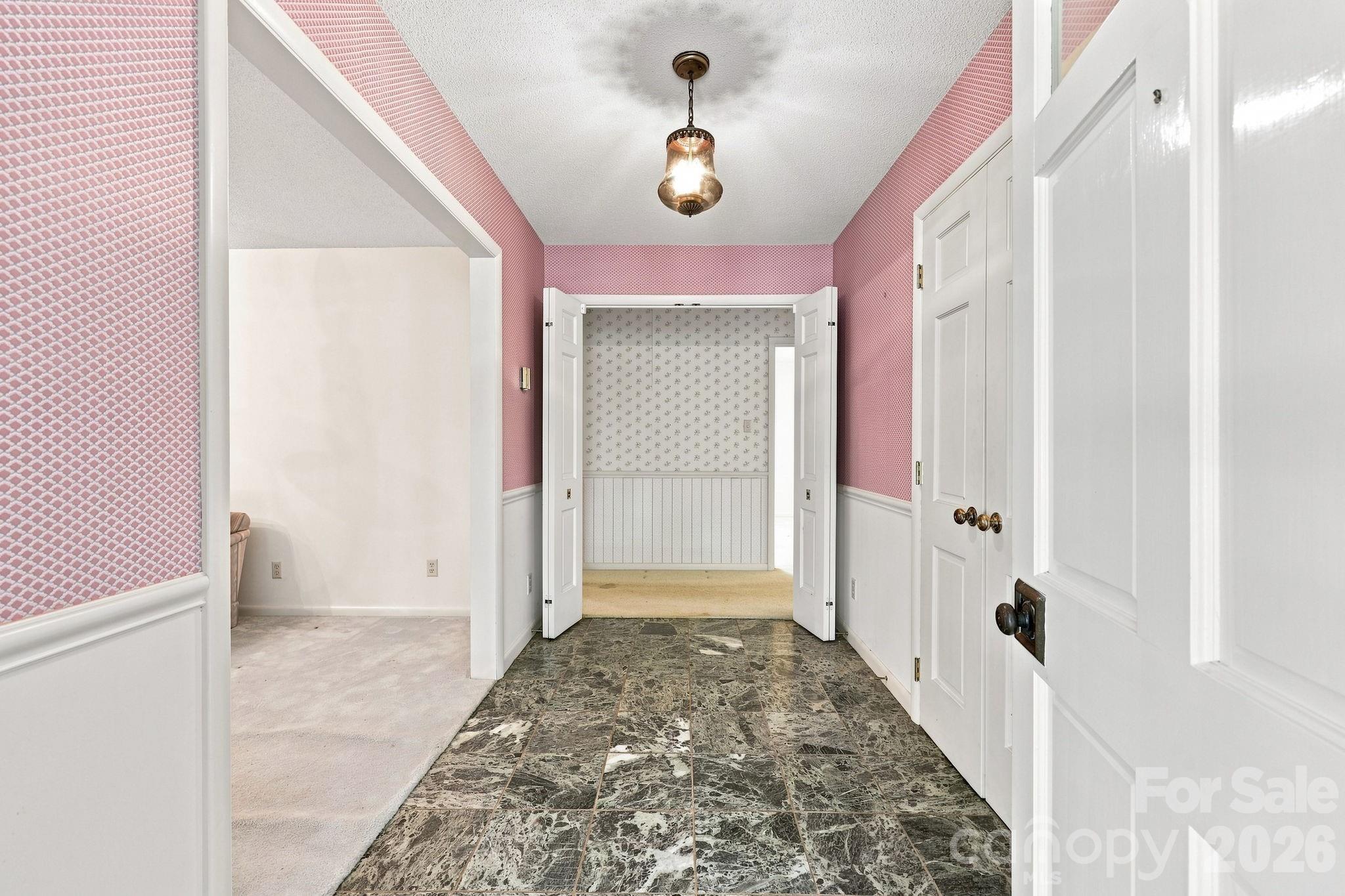215 E Park Avenue — Granite Quarry