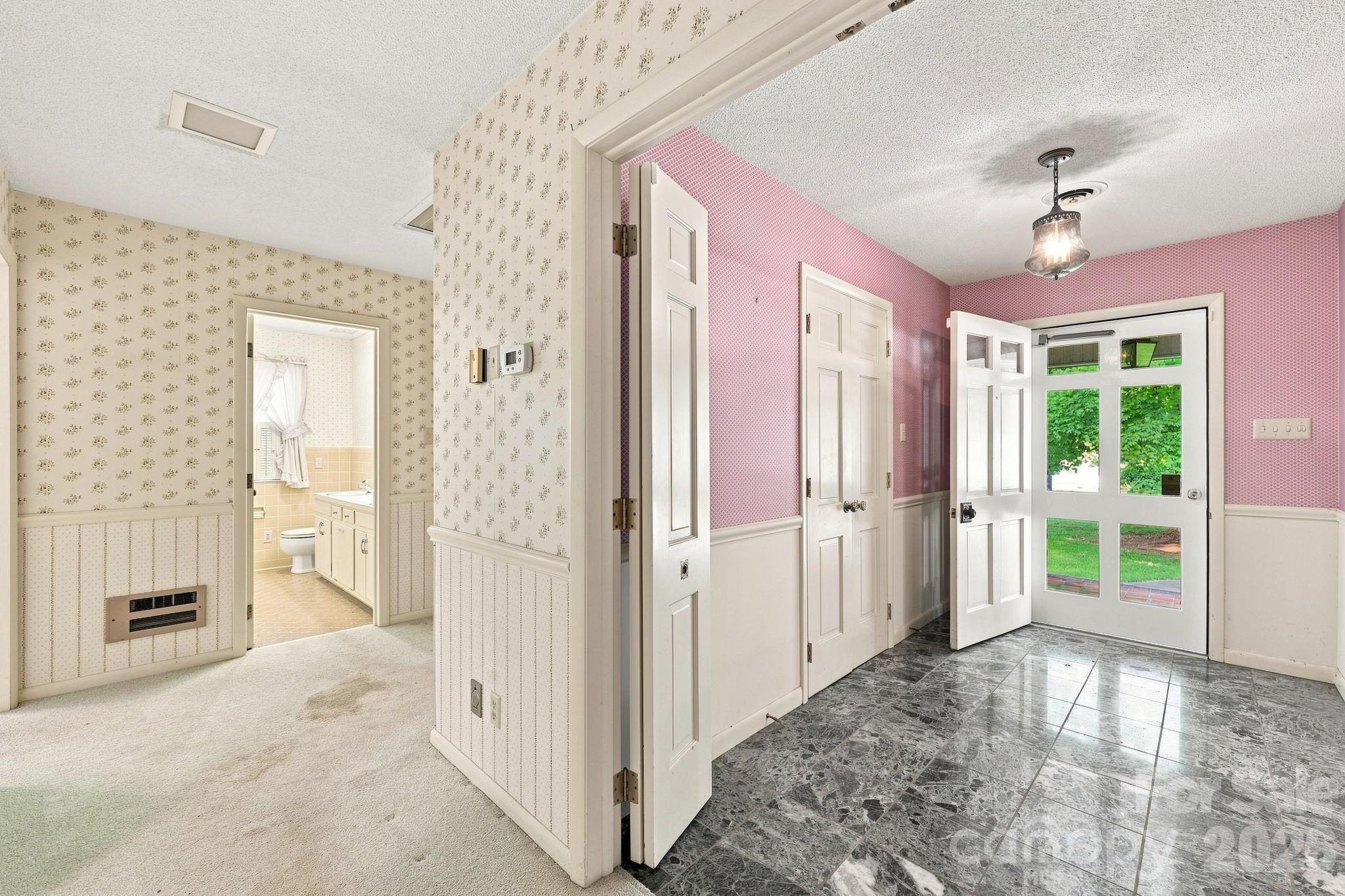 215 E Park Avenue — Granite Quarry