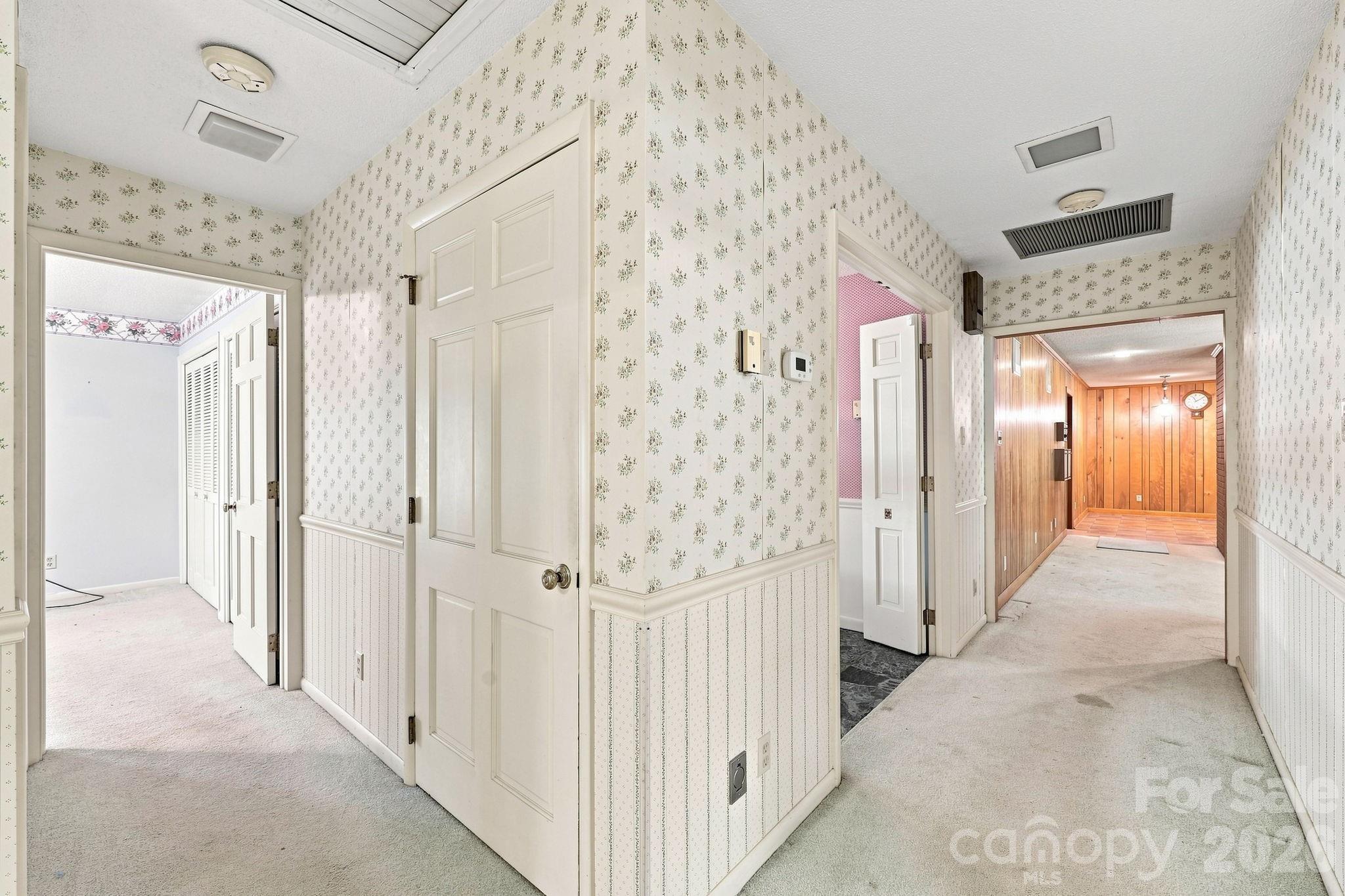 215 E Park Avenue — Granite Quarry