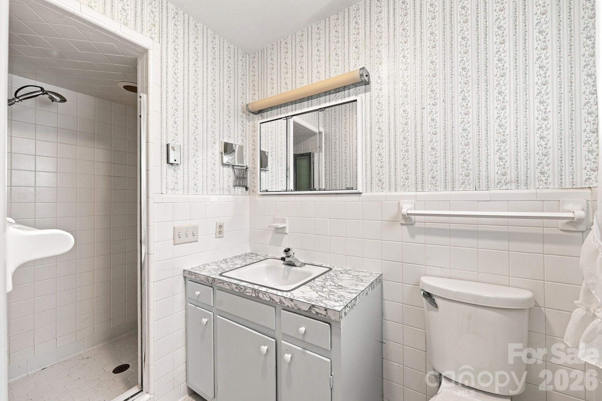 215 E Park Avenue — Granite Quarry