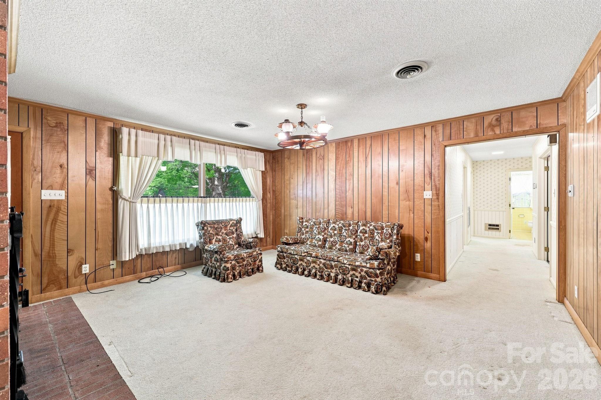 215 E Park Avenue — Granite Quarry