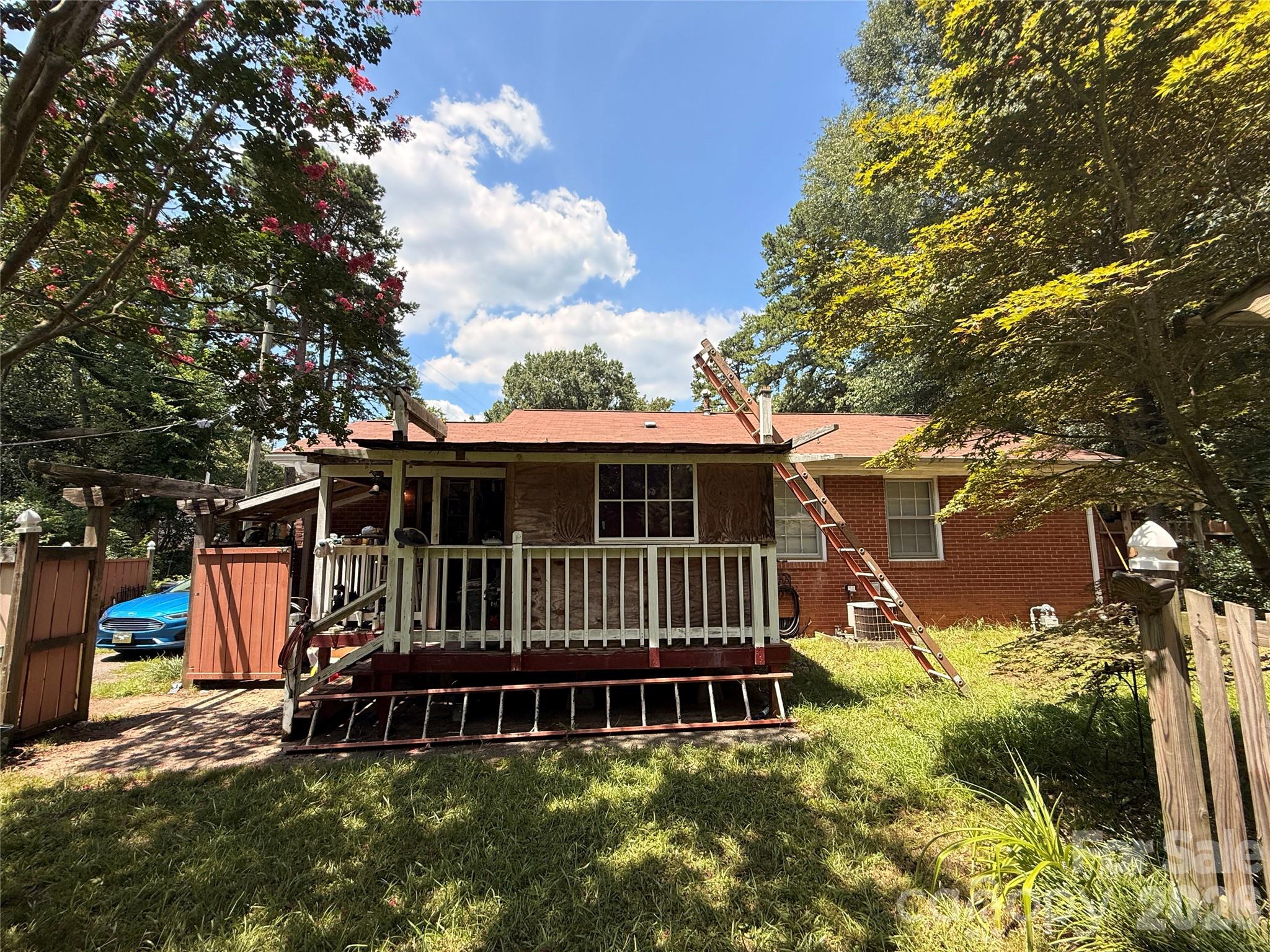 4310 Gillespie Court — Charlotte