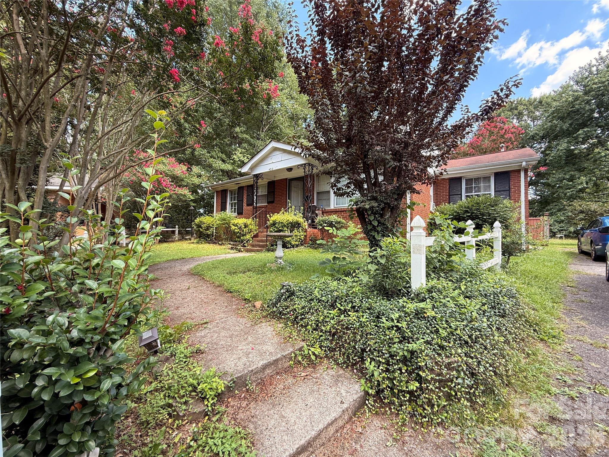 4310 Gillespie Court — Charlotte