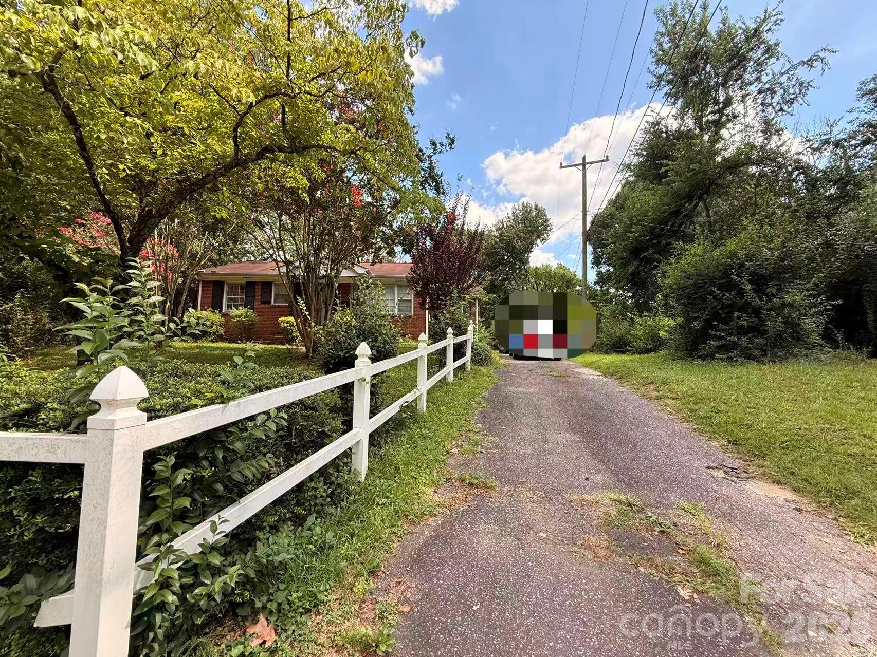4310 Gillespie Court — Charlotte
