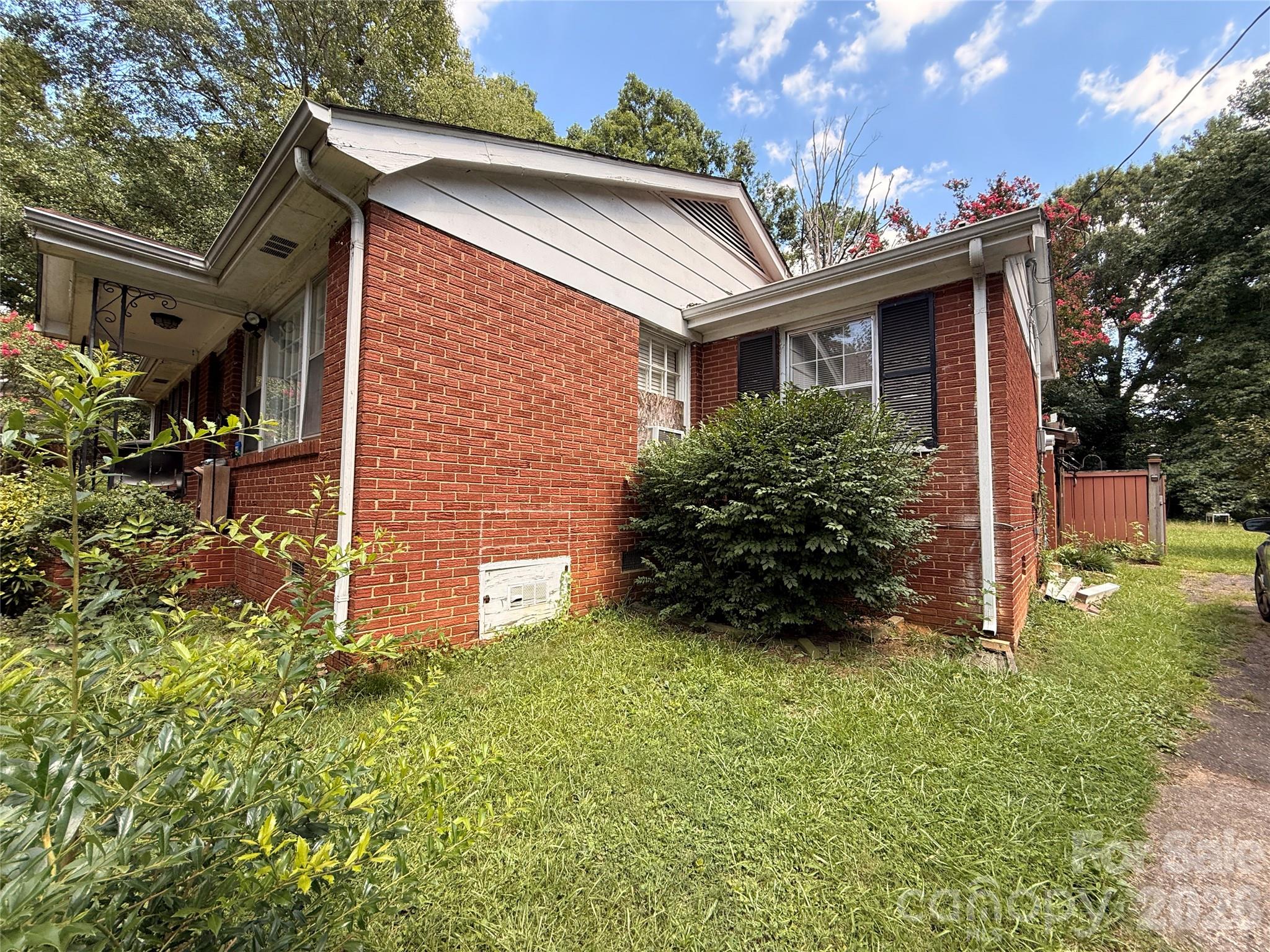 4310 Gillespie Court — Charlotte