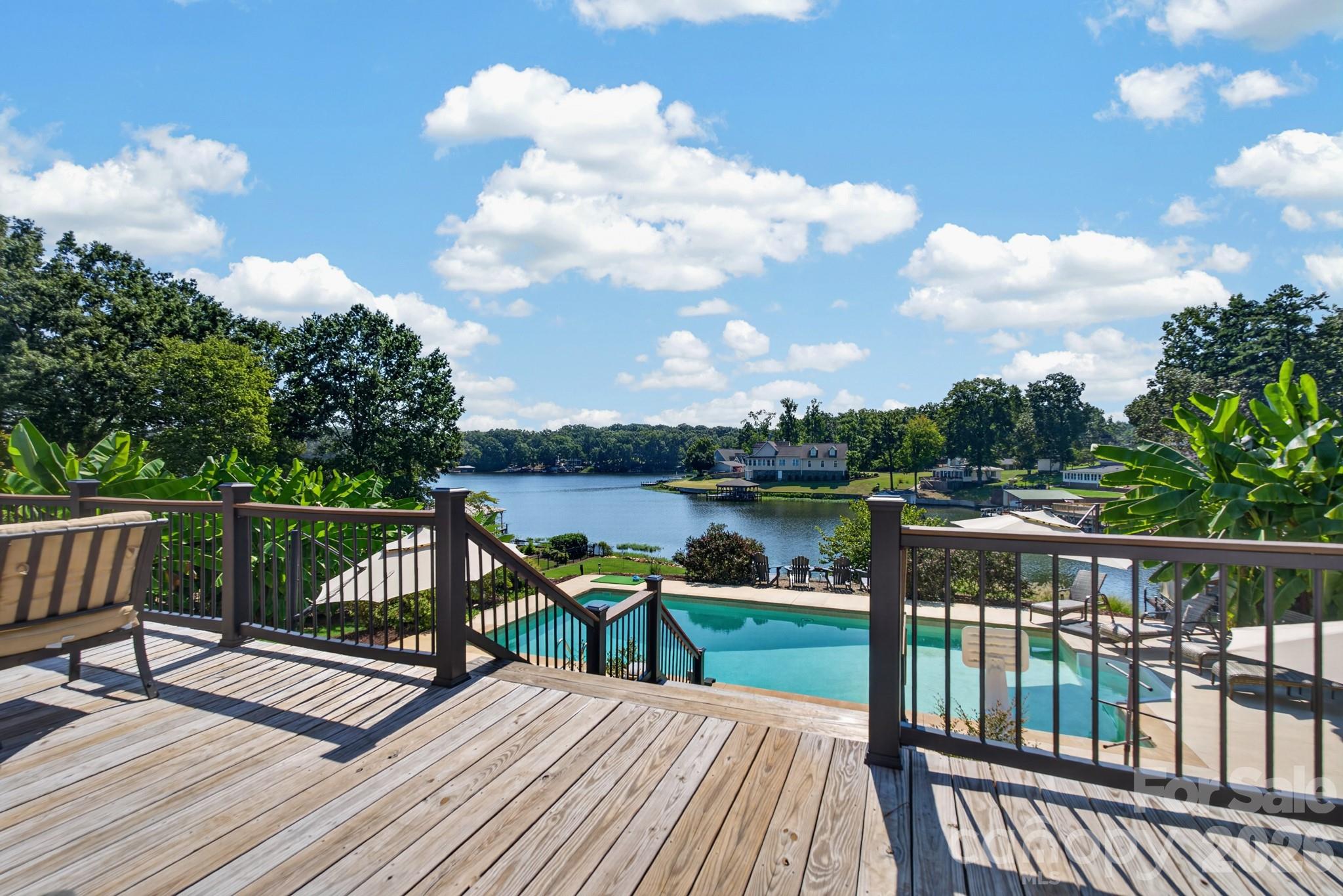 745 Anchor Road — Norwood